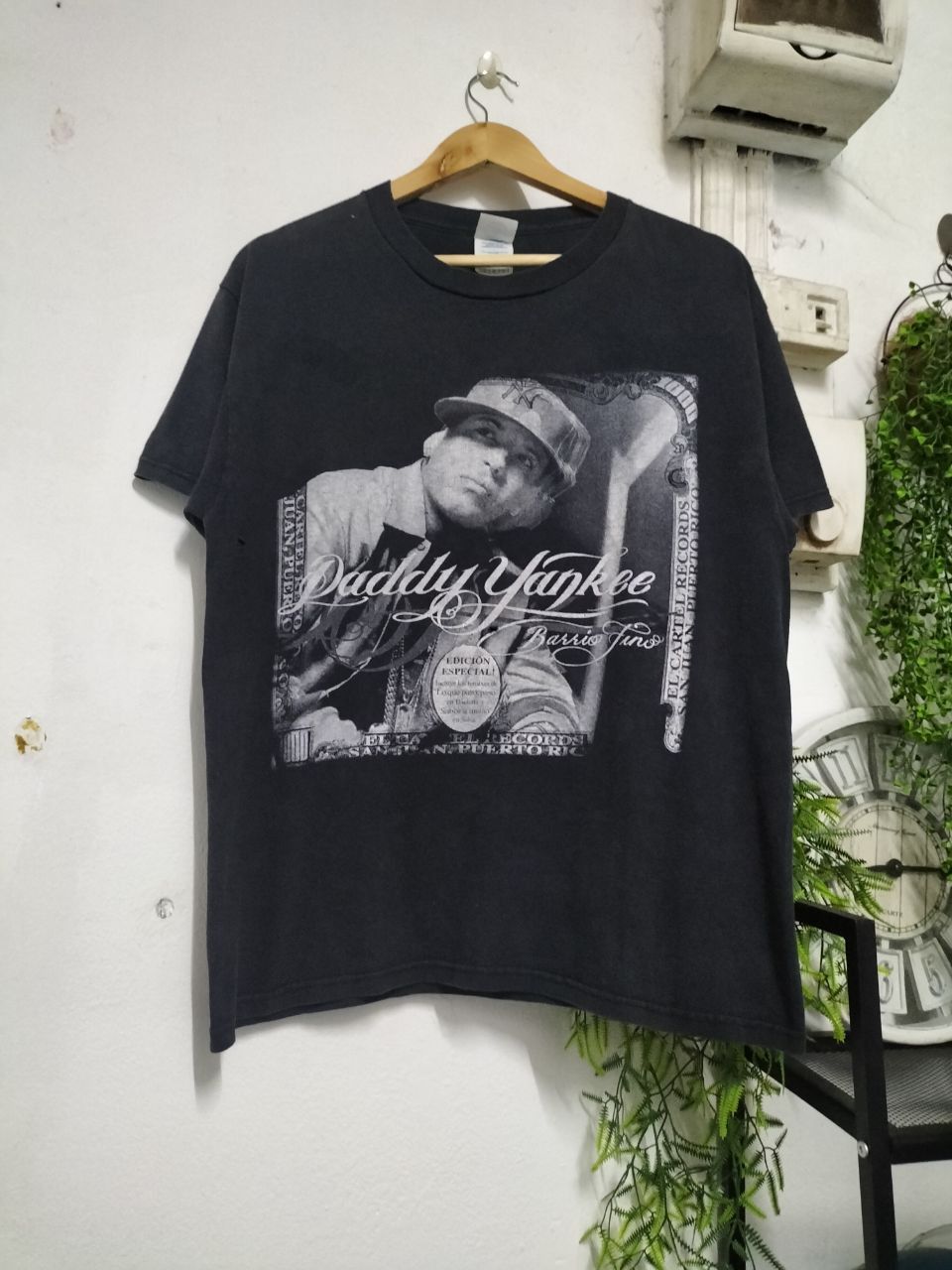 Rap Tees Rare vintage Daddy Yankee Barrio Fino Album 2004 Size US M / EU 48-50 / 2 - 2 Thumbnail