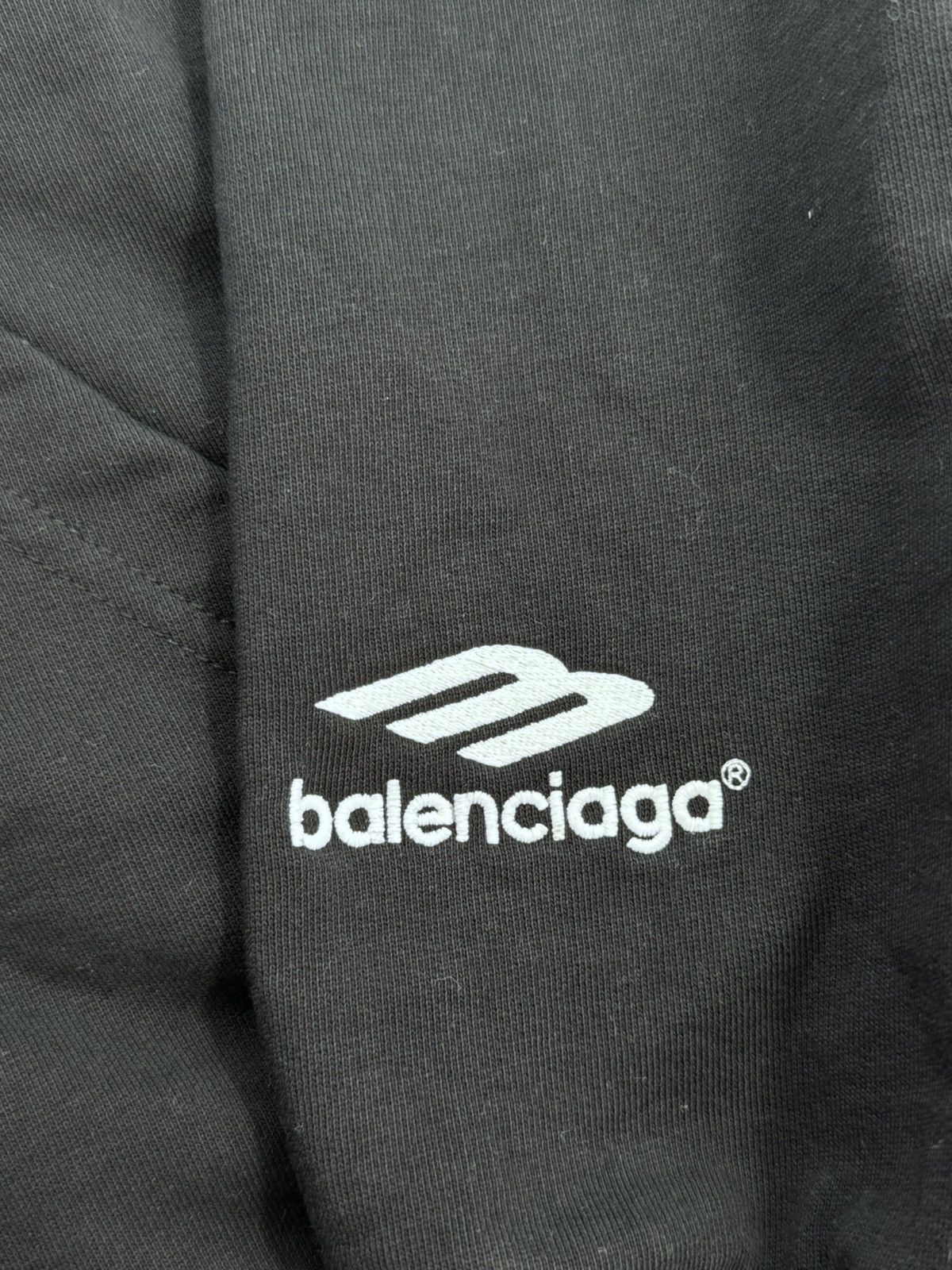 Balenciaga LOGO EMBROIDERED ZIP UP HOODIE Size US XL / EU 56 / 4 - 4 Thumbnail