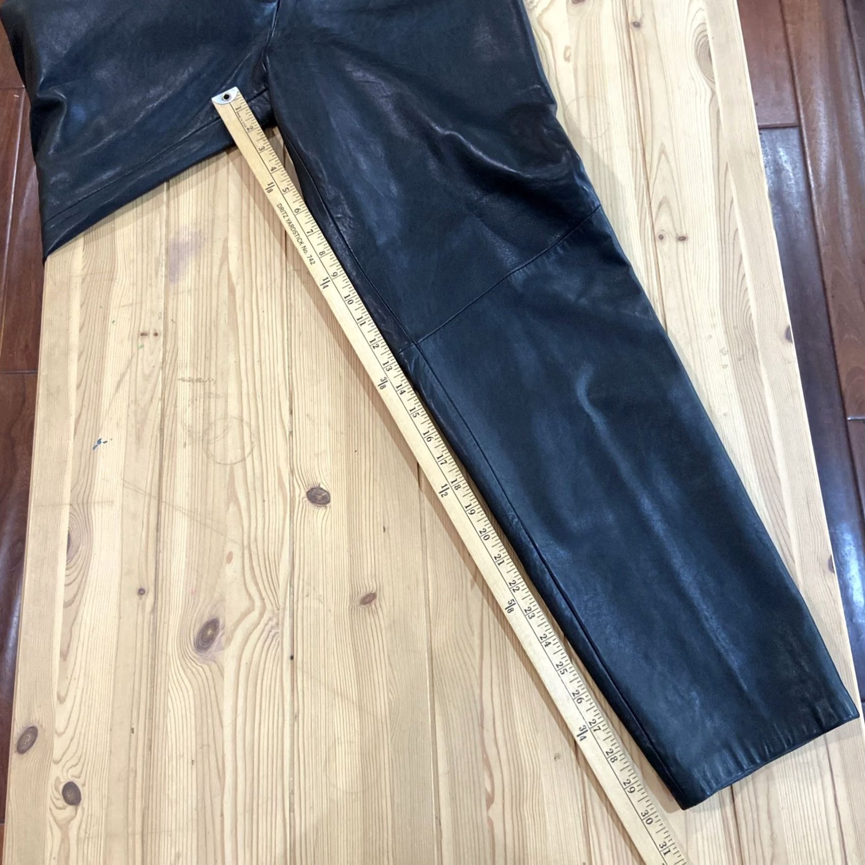 Vintage Valerie Stevens Leather Pants Women’s 8 Black Lined Straight Fit 90s Punk Biker Grunge Formal Workwear Size 30" / US 8 / IT 44 - 5 Thumbnail