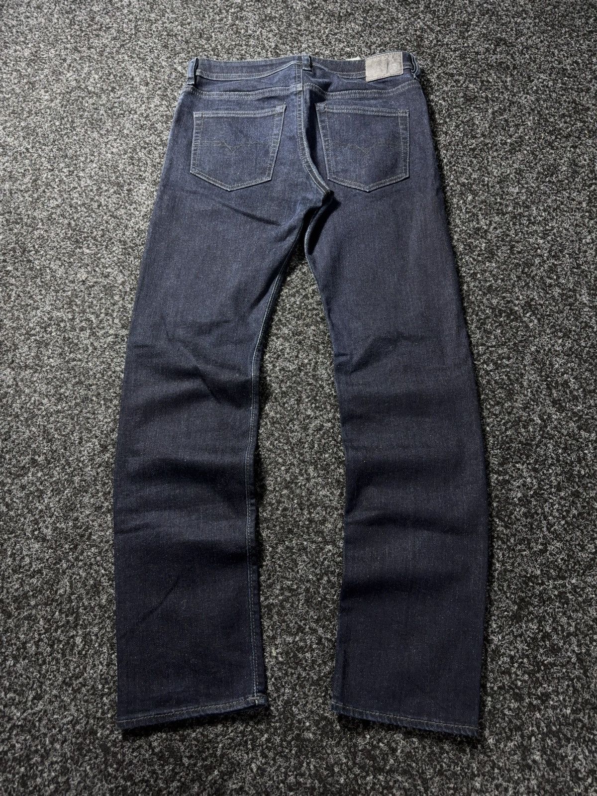 Diesel Luxury Diesel Italy Buster Dark Wash Slim Tapered Jeans W30 Size US 30 / EU 46 - 11 Thumbnail