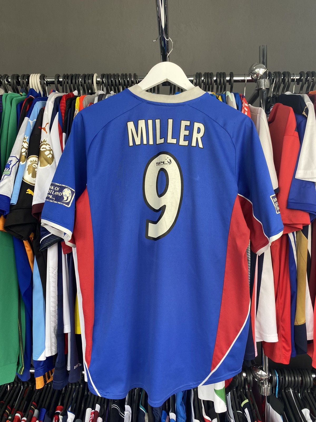 Nike 2001/02 NIKE RANGERS #9 MILLER SOCCER FOOTBALL JERSEY SHIRT Size US L / EU 52-54 / 3 - 2 Thumbnail