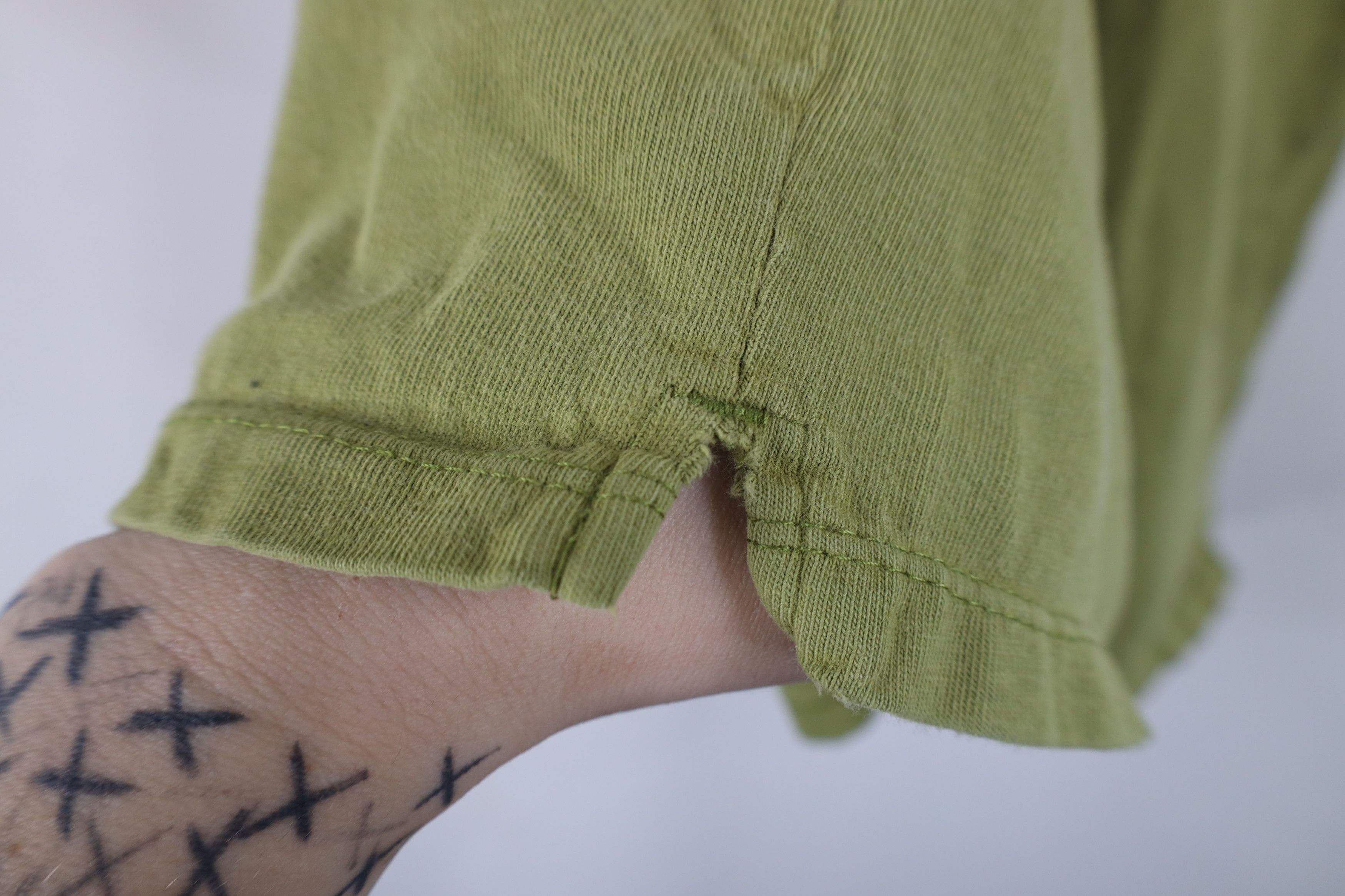Vintage Vintage 90s Y2K Mossimo Surfing Blank Ribbed Knit T-Shirt Size M / US 6-8 / IT 42-44 - 9 Thumbnail