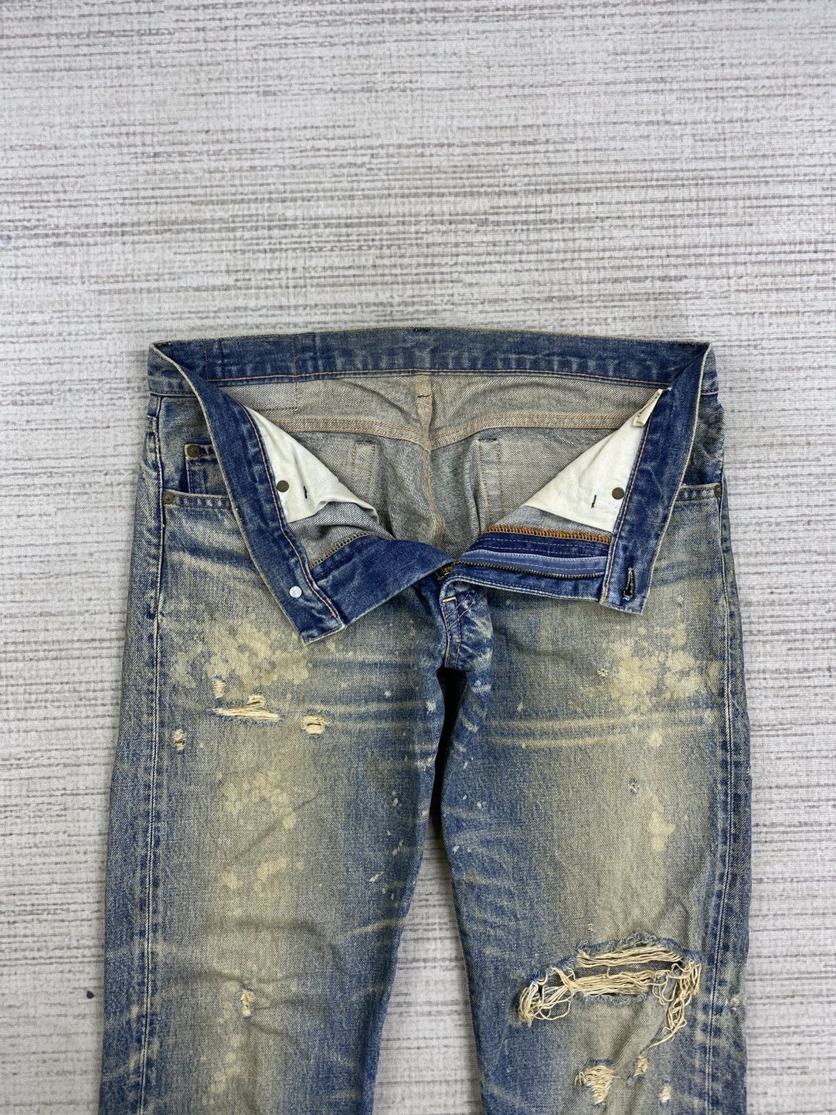 Hysteric Glamour × Native × Vintage Vintage RNA Native Distressed Denim Jeans Size US 34 / EU 50 - 9 Thumbnail