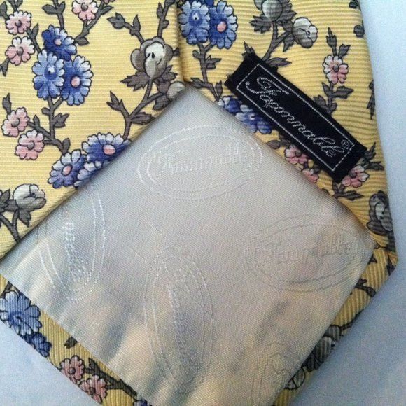 Faconnable FACONNABLE MEN'S NEW YELLOW SILK TIE WIDTH: 3 3/4" Size ONE SIZE - 4 Thumbnail