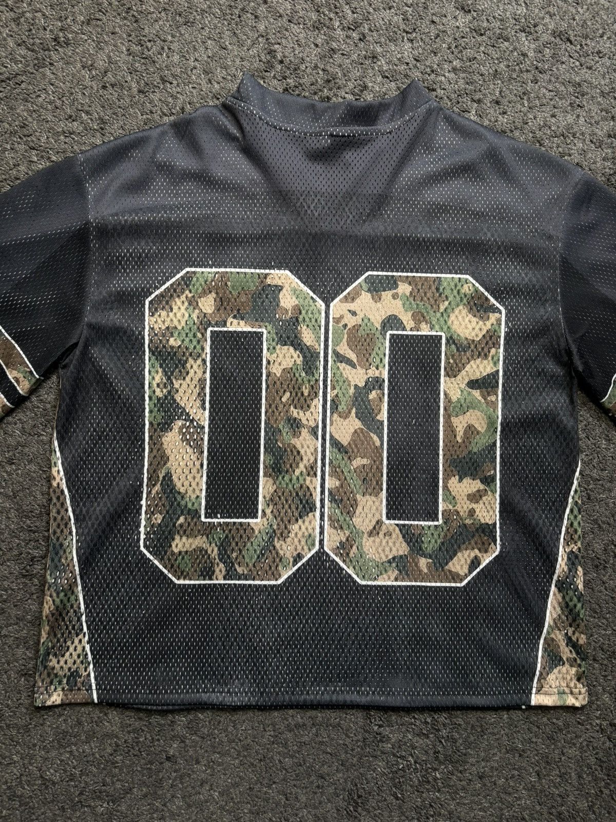 Japanese Brand Vintage style very rare AK-47 military camo 00 black jersey Size US L / EU 52-54 / 3 - 15 Thumbnail