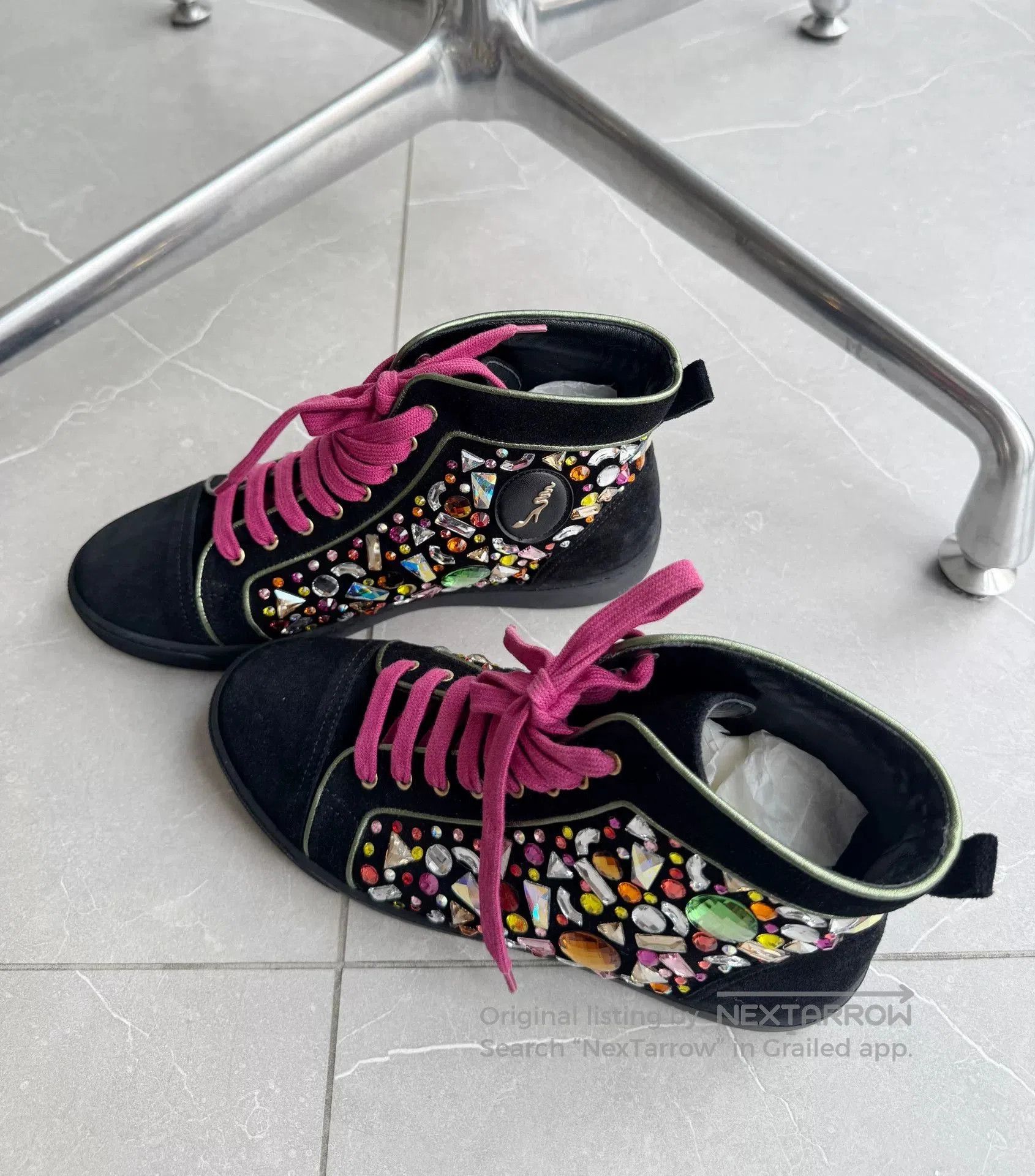 Christian Louboutin Christian Louboutin Diamond Rivet High-Top. Size US 5 / IT 35 - 3 Thumbnail
