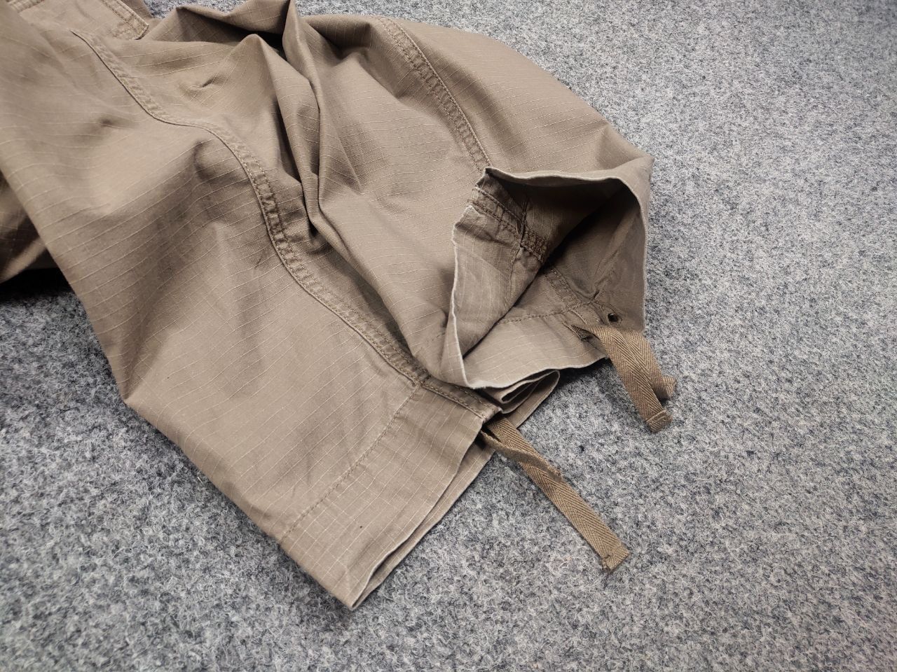 Carhartt Vintage Carhartt Wip Regular Lear Beige Cargo Pants Size US 30 / EU 46 - 13 Thumbnail