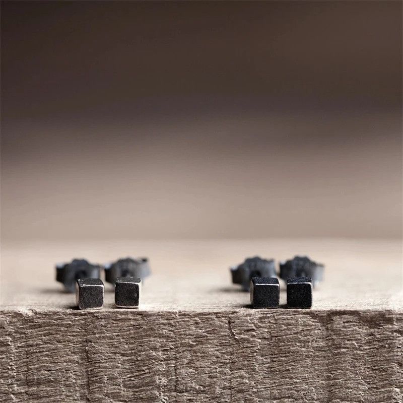 Jewelry Tiny Cute Cube Stud Earrings 925 Sterling Silver Ear Gift Size ONE SIZE - 4 Thumbnail