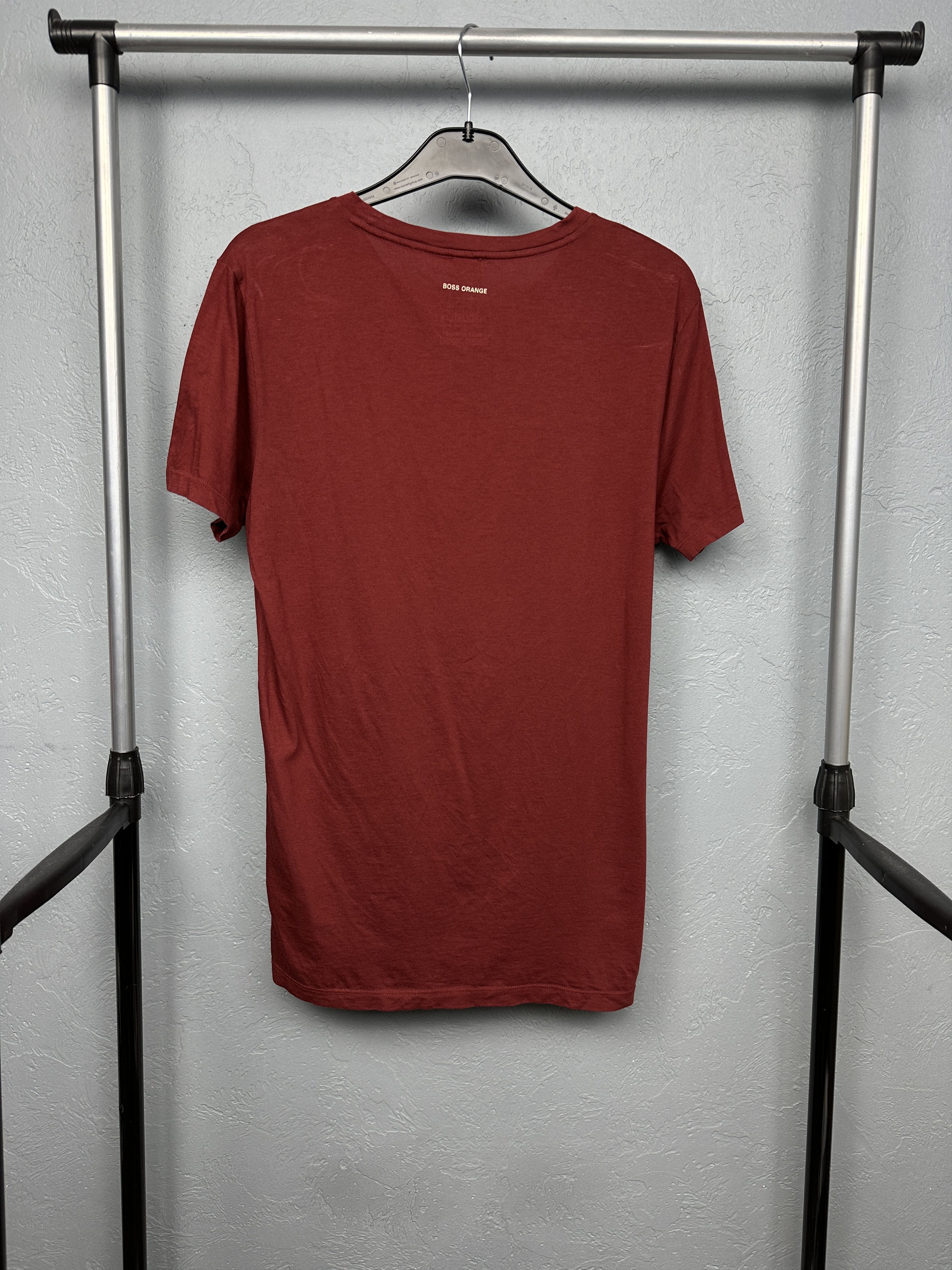 Hugo Boss Hugo Boss Vintage Mens Crew Neck T-Shirt Size US M / EU 48-50 / 2 - 8 Thumbnail