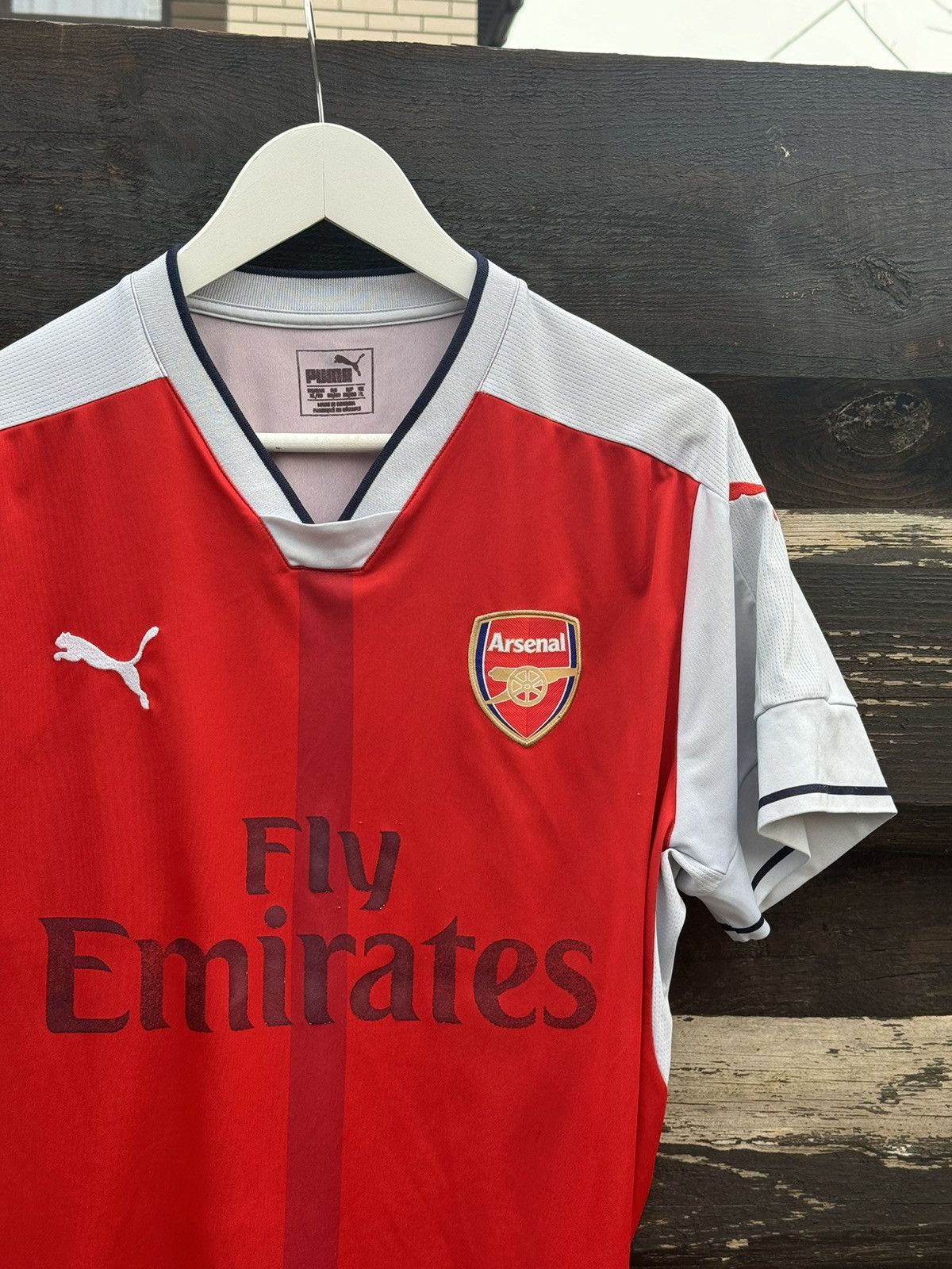 Puma 2016 Puma Arsenal home jersey Size US XL / EU 56 / 4 - 6 Thumbnail