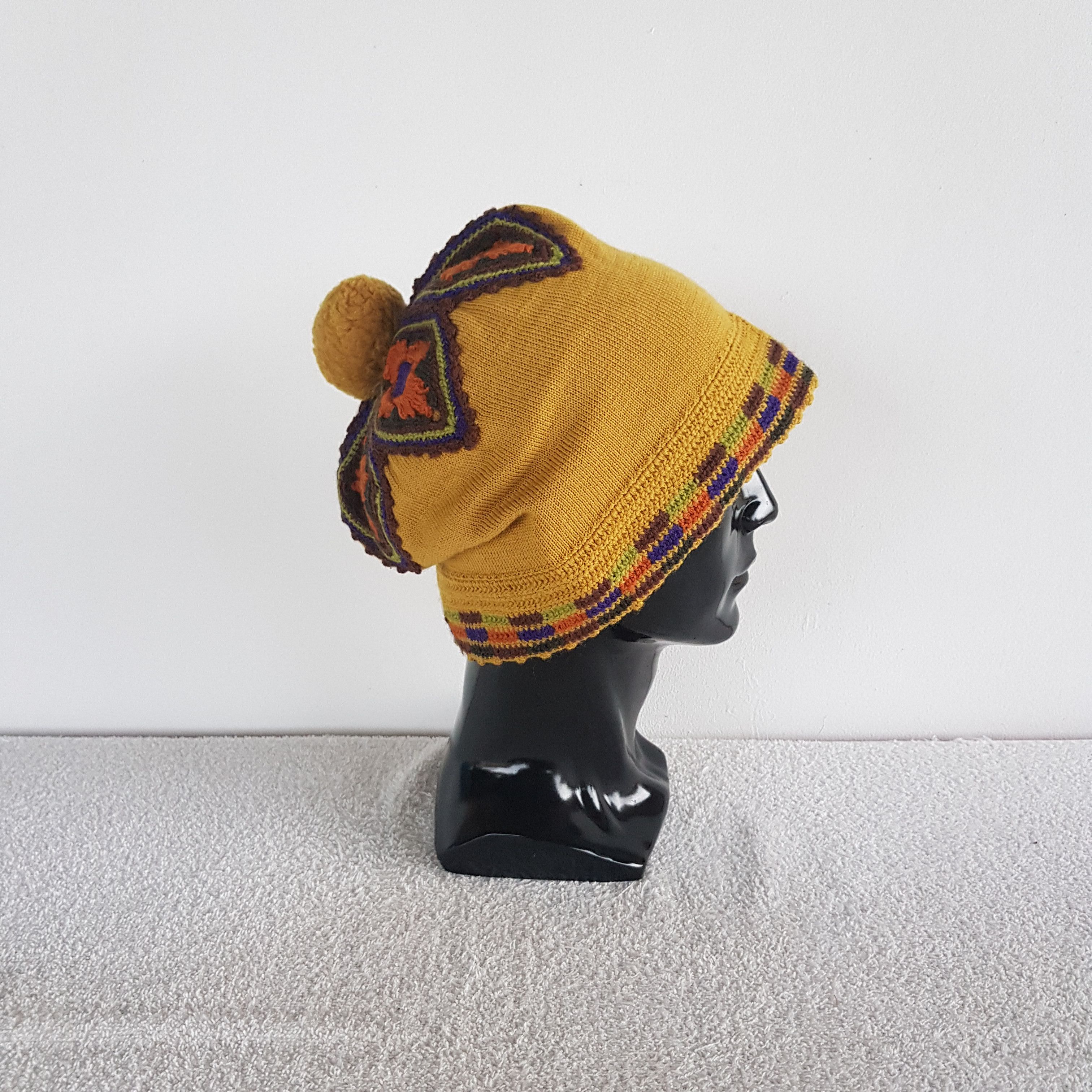 Aran Isles Knitwear Vintage Nice Rare Slouchy Knit Beanie Snow Caps Hats. Size ONE SIZE - 3 Thumbnail