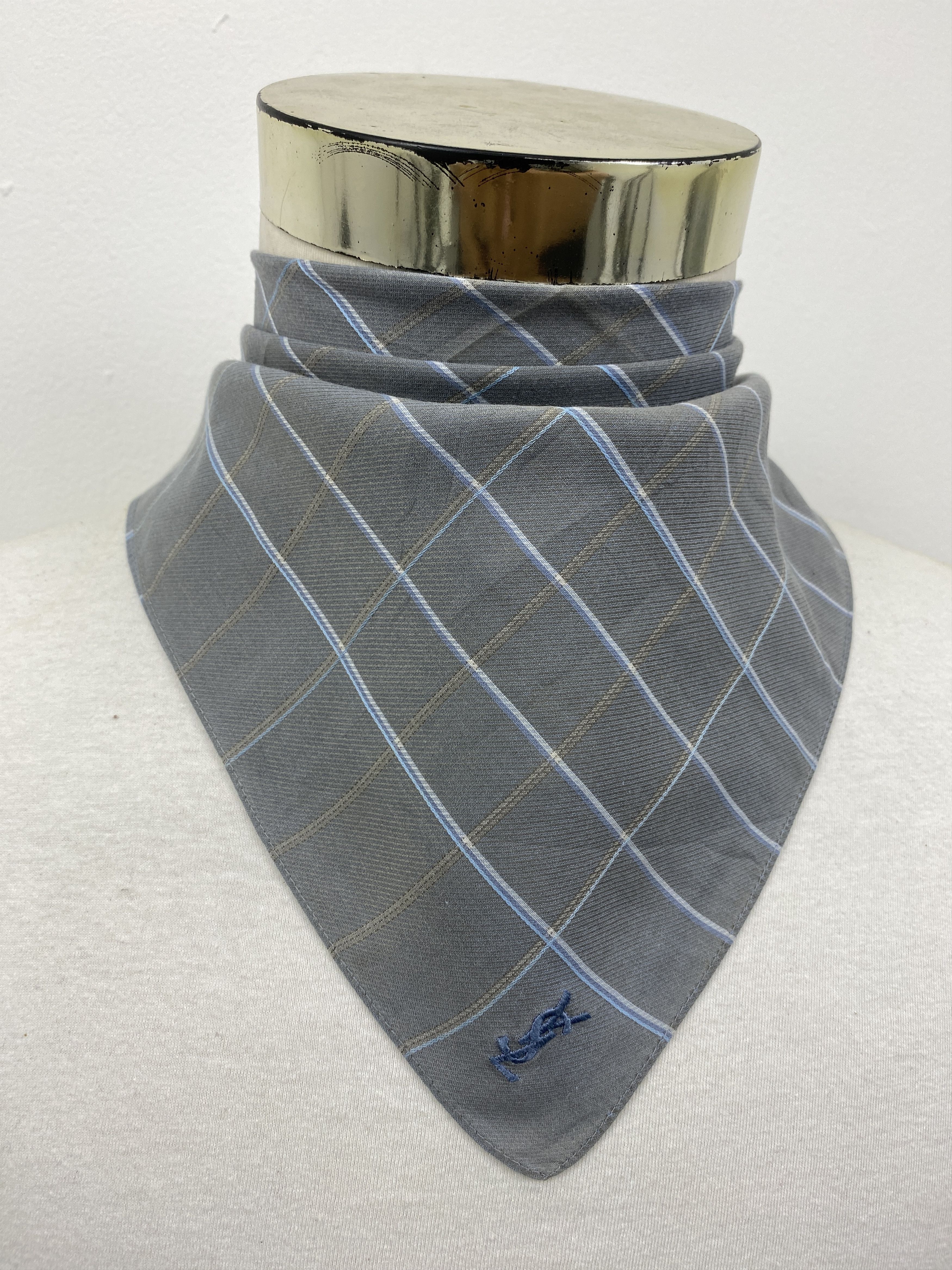 Vintage Yves Saint Laurent Handkerchief / Neckerchief HKC0507 Size ONE SIZE - 2 Thumbnail