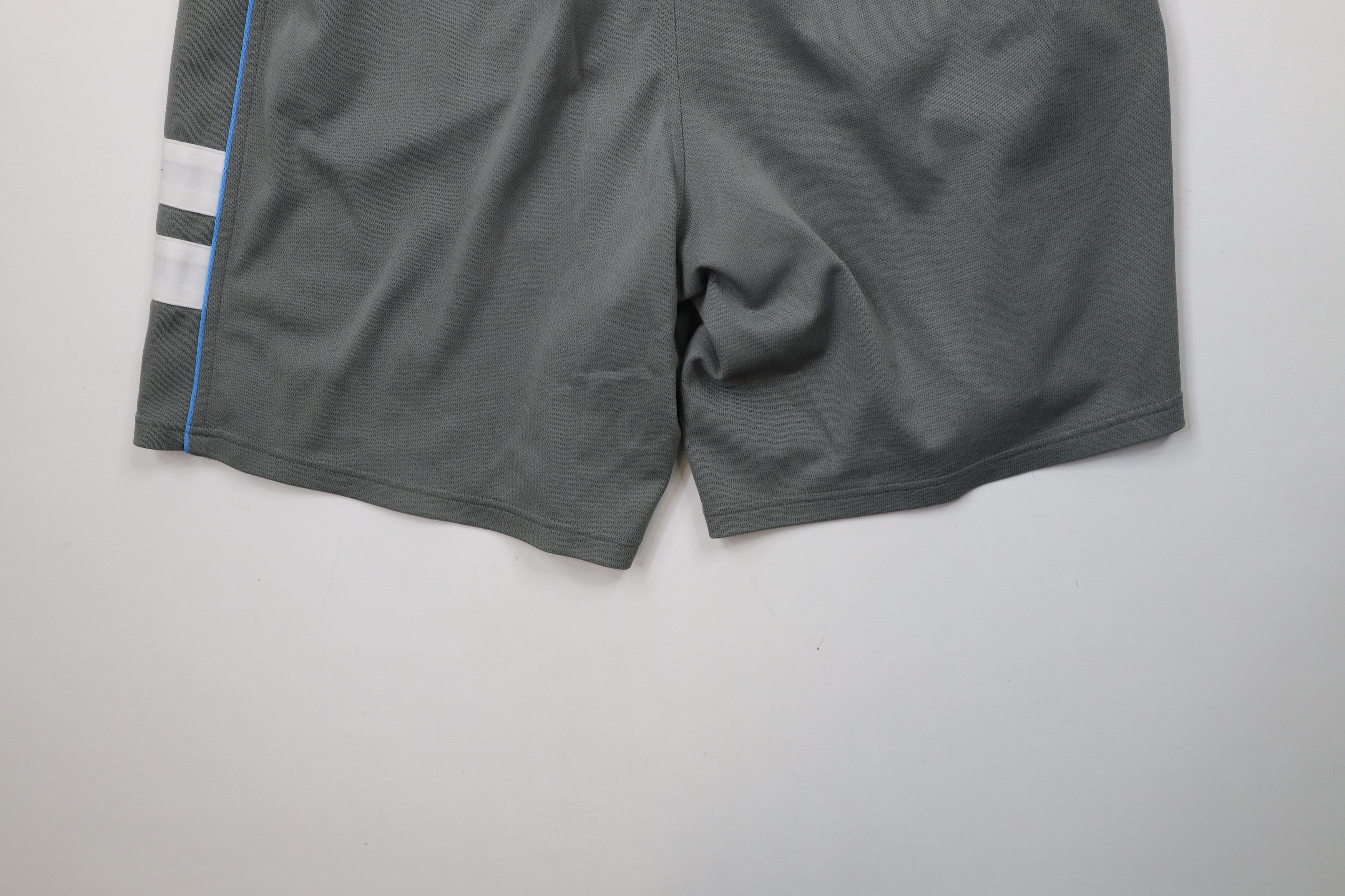 Reebok × Vintage Vintage 90s Reebok Block Classic Logo Above Knee Shorts Gray Size US 36 / EU 52 - 11 Thumbnail