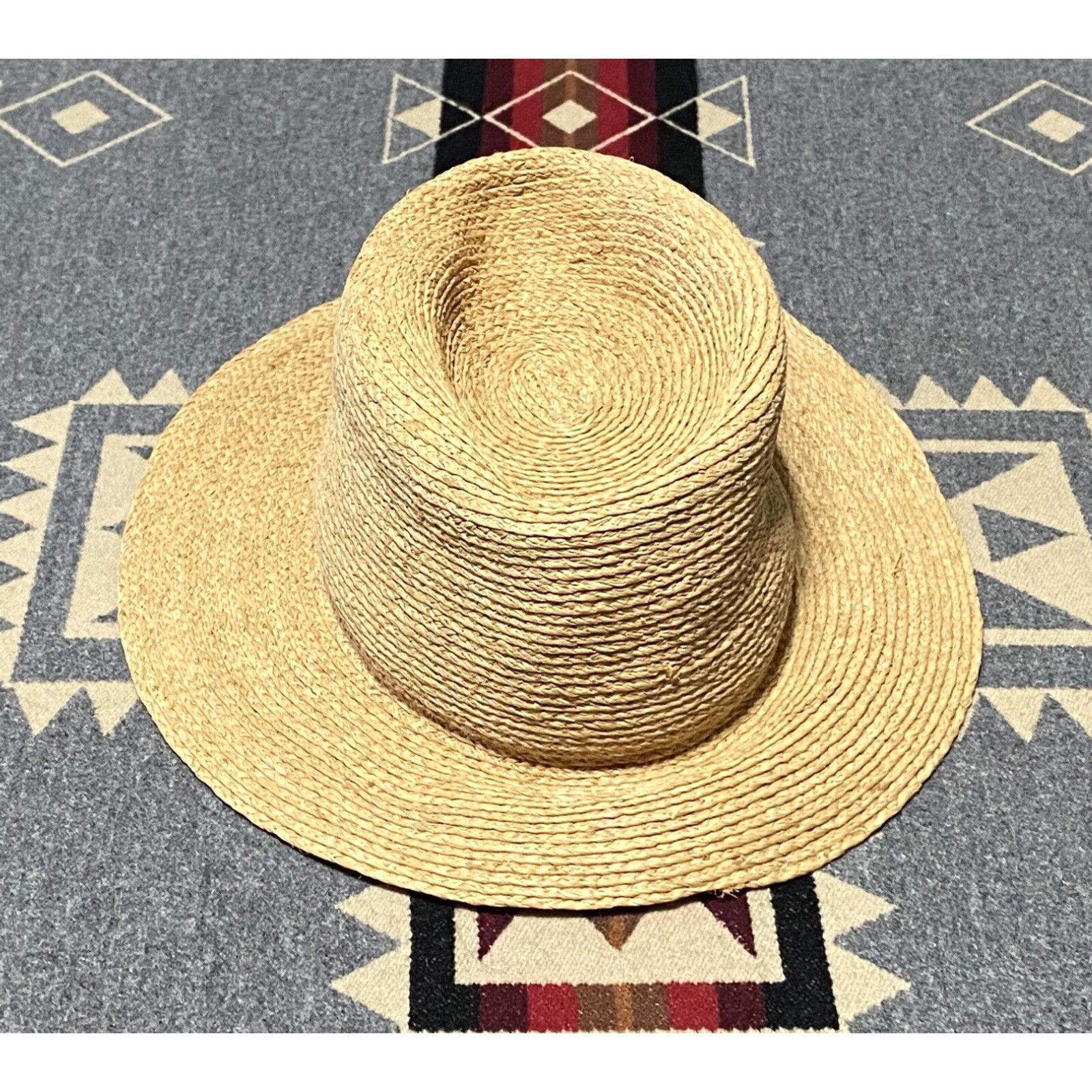 image of Vintage Peter Beaton Nantucket Natural Straw Hat Round Brim Size S Small Womens 7.5” Bc in White