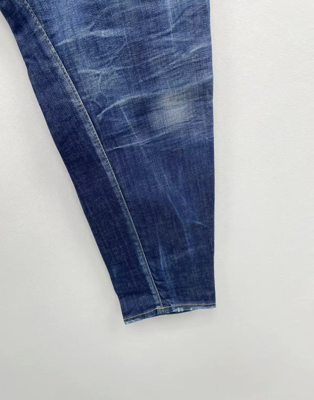 Dsquared2 DSQUARED2 (D2) Tailored Stretch Washed Jeans J30 Size US 32 / EU 48 - 4 Thumbnail