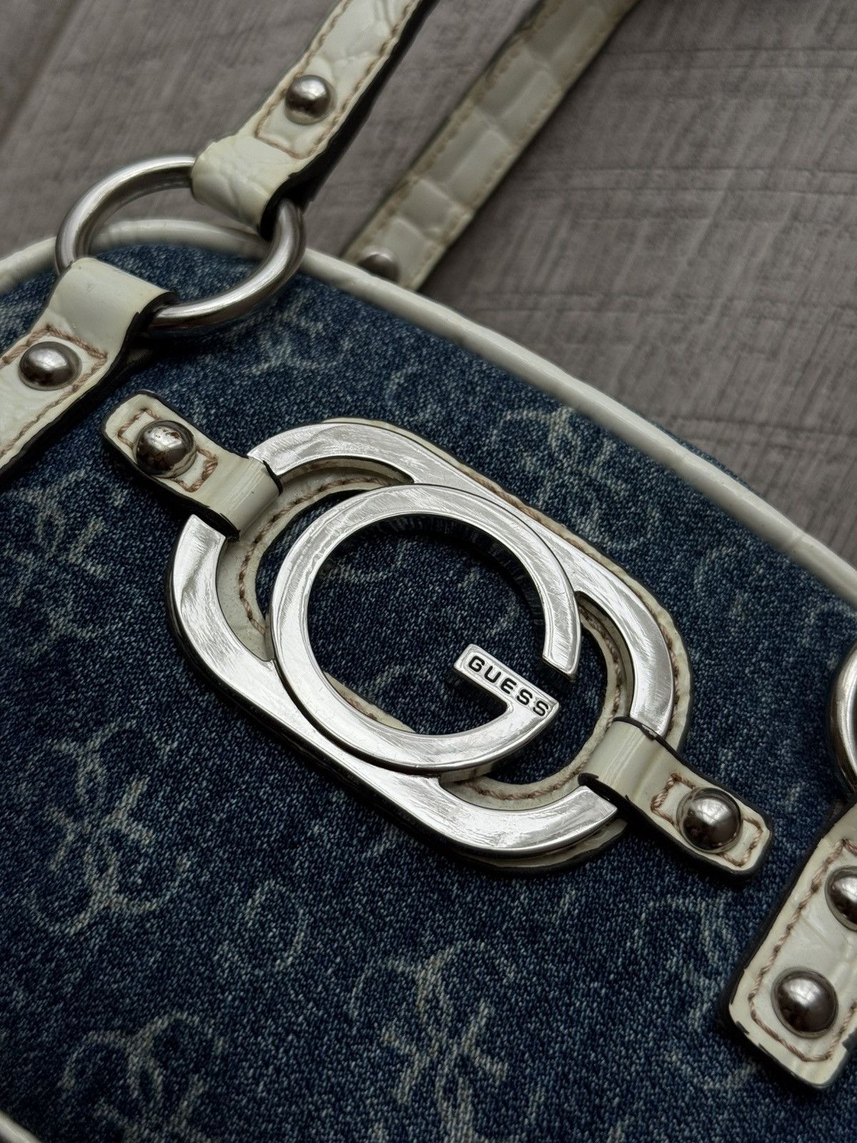 Guess Guess vintage buckle logo bag baguette mini 00s Y2k Handbag Size ONE SIZE - 4 Thumbnail