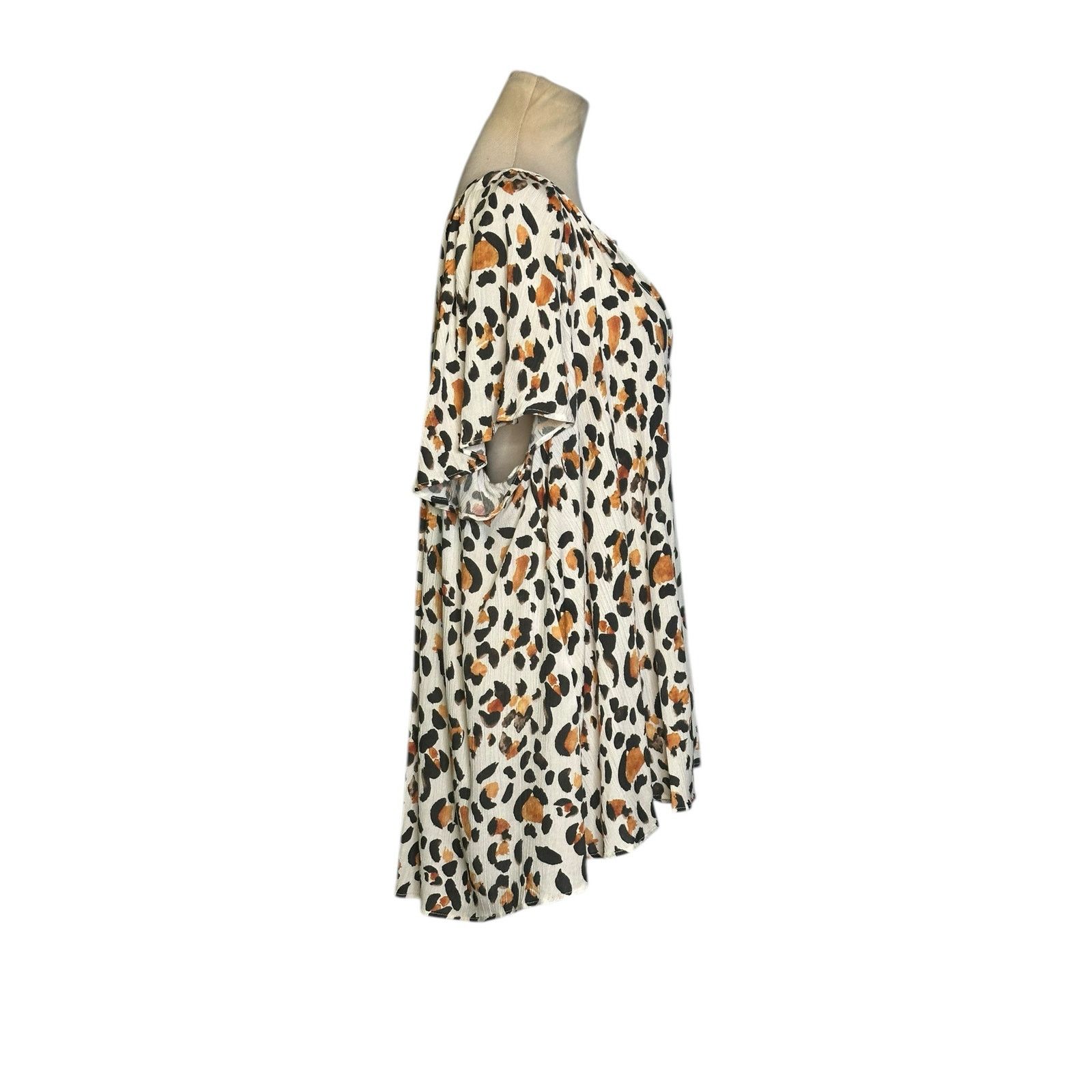 Show Me Your MuMu Show Me Your Mumu animal print tunic blouse size Medium Size M / US 6-8 / IT 42-44 - 8 Thumbnail