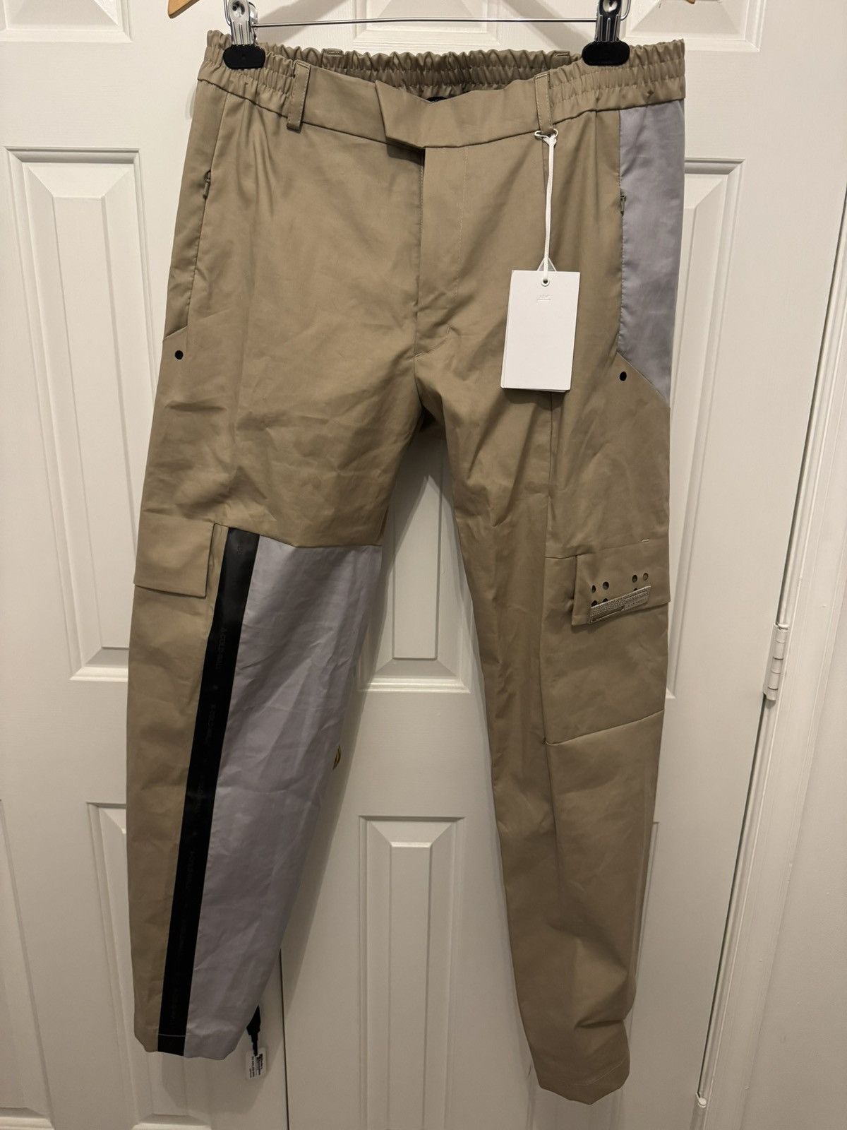 A-COLD-WALL* × Mackintosh A-COLD-WALL Mackintosh Pant ‘Fawn’ ACWMB087 Cargo Size 50 Size US 34 / EU 50 - 1 Thumbnail