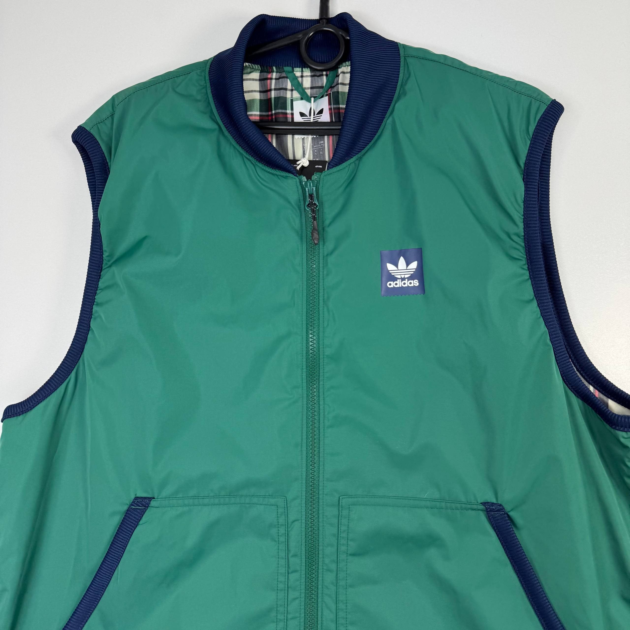 Adidas New Adidas Originals Reversible Vest CE1806 Mens Size XL Size US XL / EU 56 / 4 - 2 Thumbnail