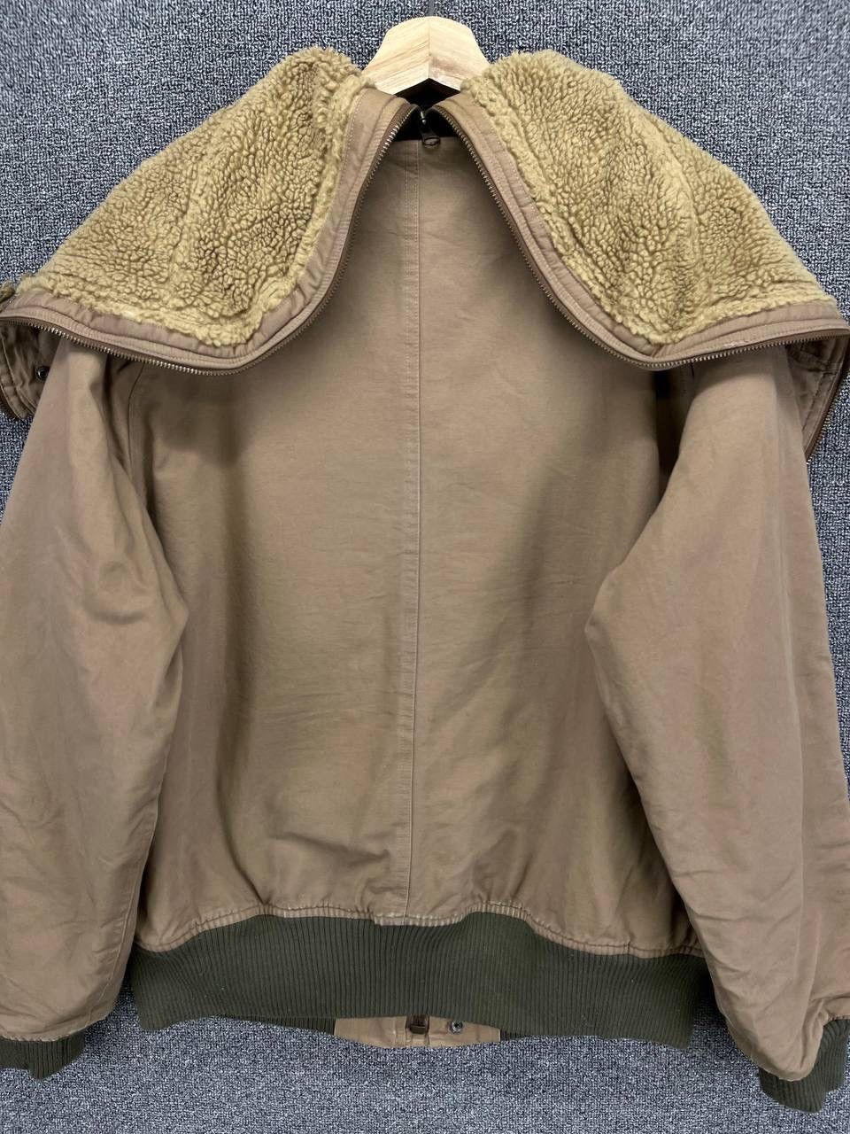 Avirex Vintage Avirex Extreme Cold Weather Fur Hoodie Bomber Jacket Size US M / EU 48-50 / 2 - 11 Thumbnail