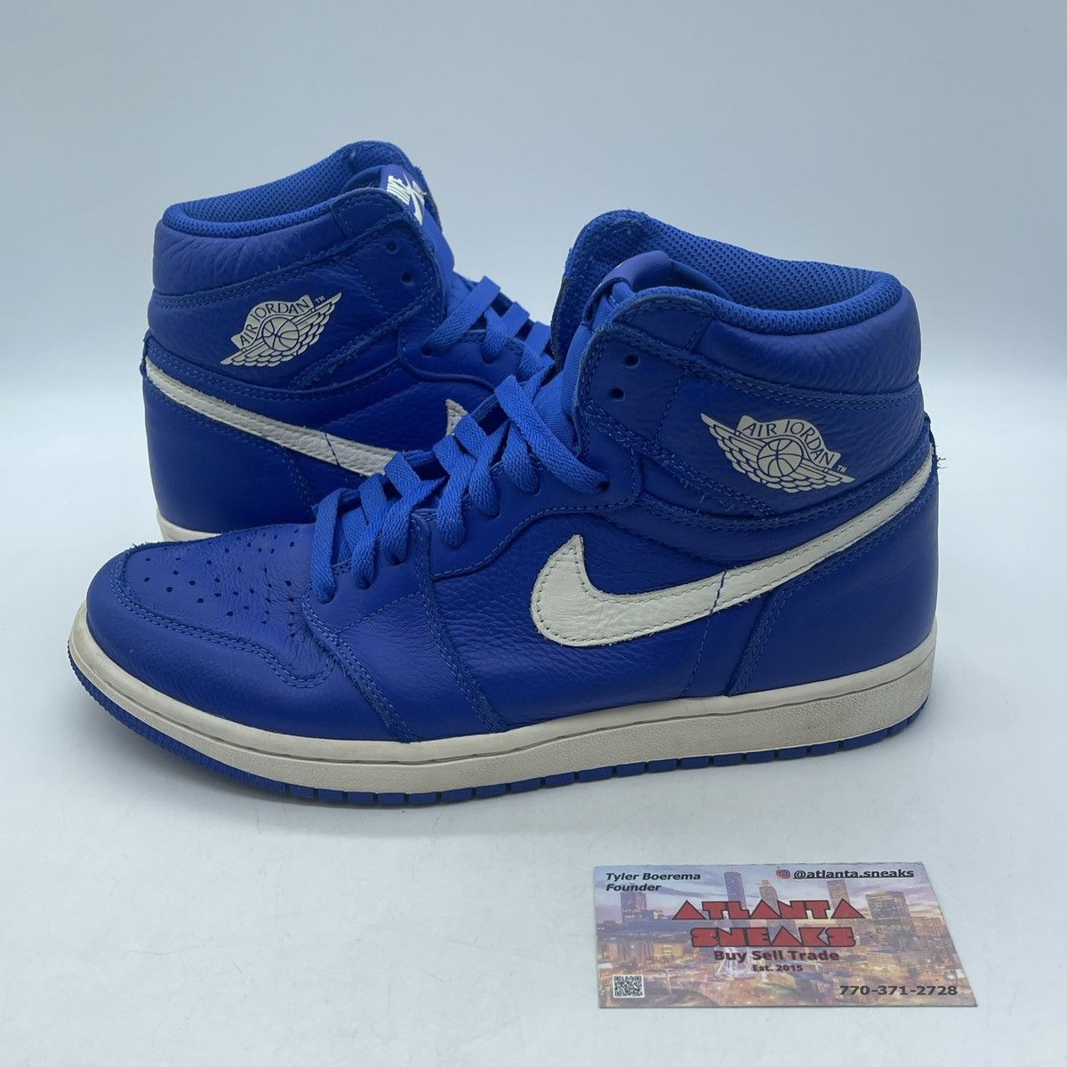 Jordan Brand Air Jordan 1 high hyper royal Size US 8 / EU 41 - 1 Thumbnail