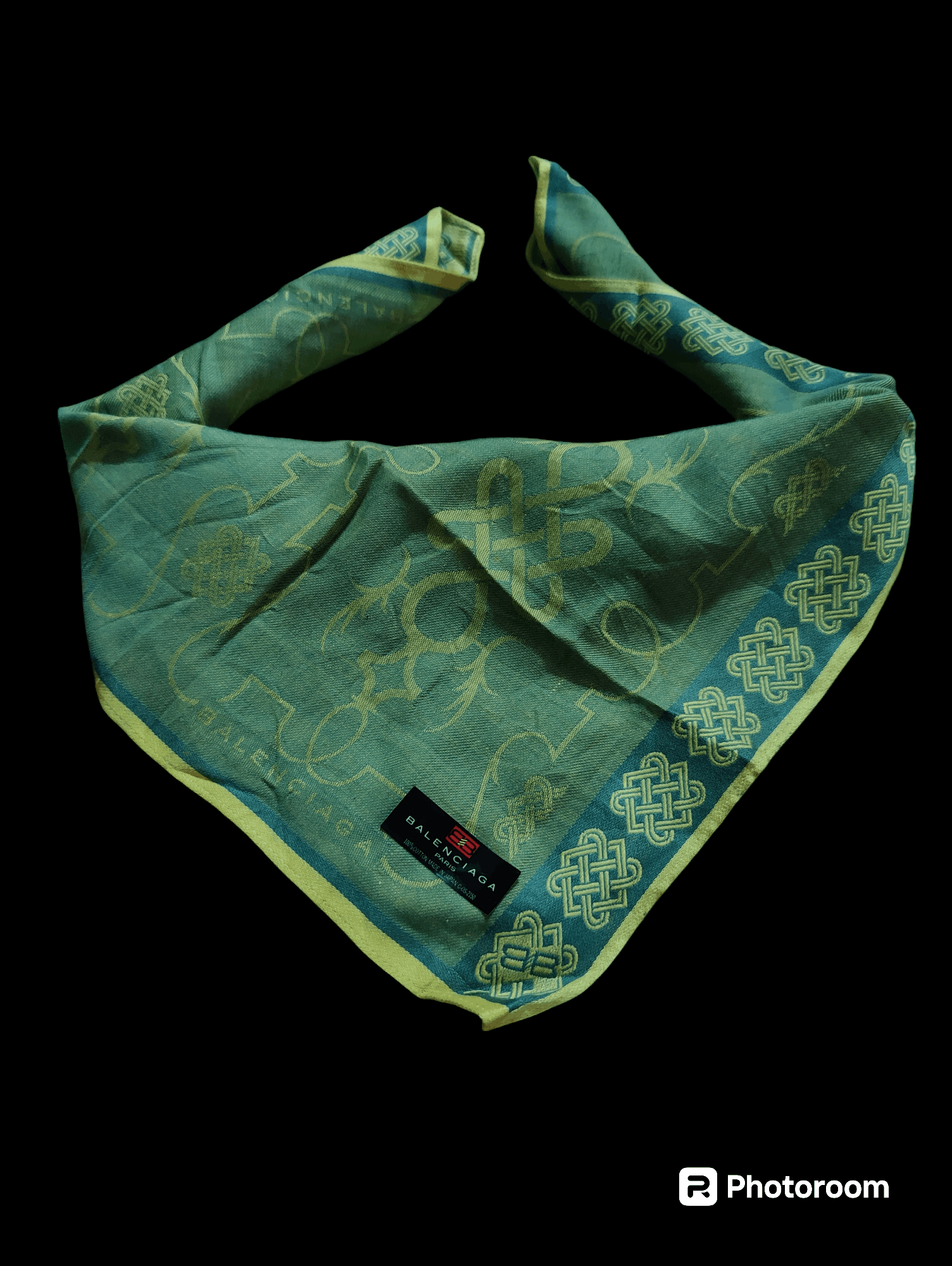 Balenciaga Balenciaga Handkerchief/Pocketsquare Size ONE SIZE - 1 Thumbnail