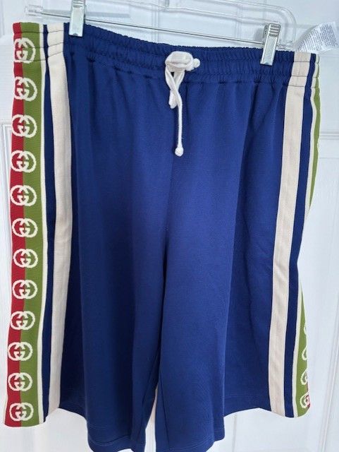 Gucci Gucci blue trackshorts Size US 42 / EU 58 - 1 Thumbnail