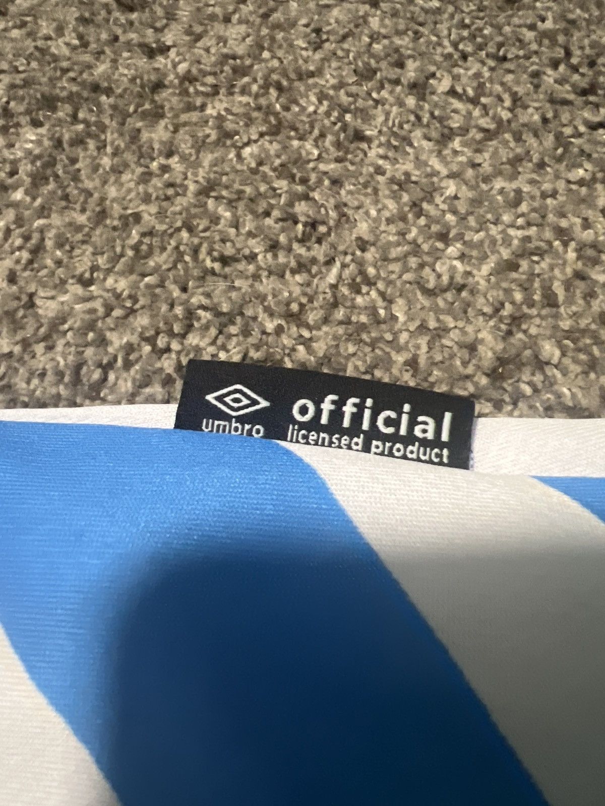 Umbro Umbro Botswana Away Football Jersey 2021 -2023 BFA Size M Size US M / EU 48-50 / 2 - 4 Thumbnail