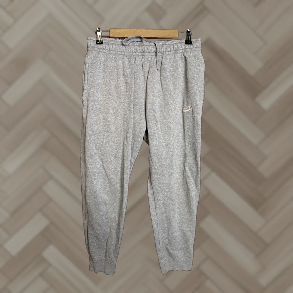 Nike Nike Sportswear Club Fleece Joggers Mens L Heather Grey Sweatpants BV2671-063 Size US 33 - 1 Thumbnail