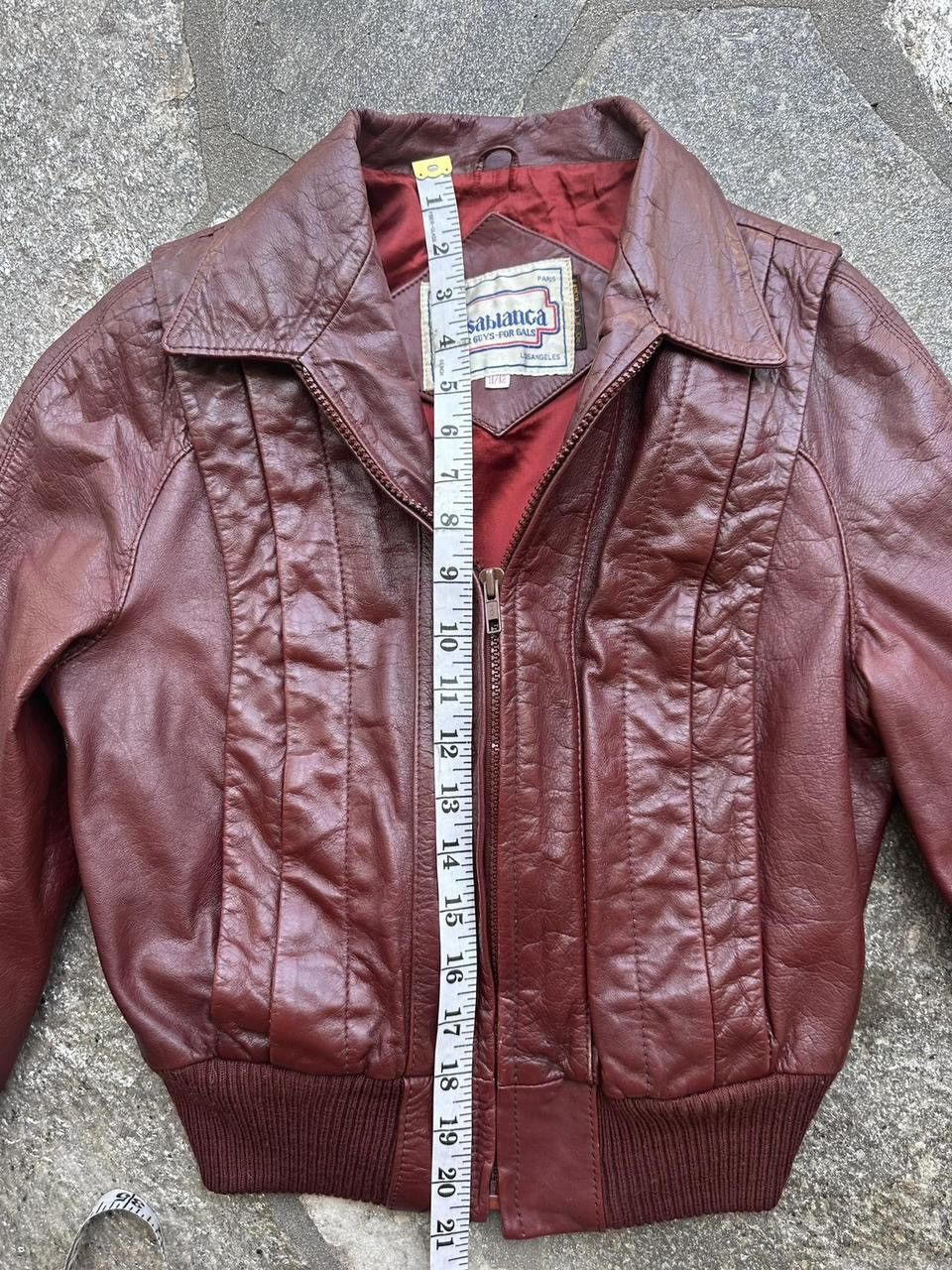Vintage Vintage Casablanca cropped burgundy leather jacket Size XL / US 12-14 / IT 48-50 - 3 Thumbnail