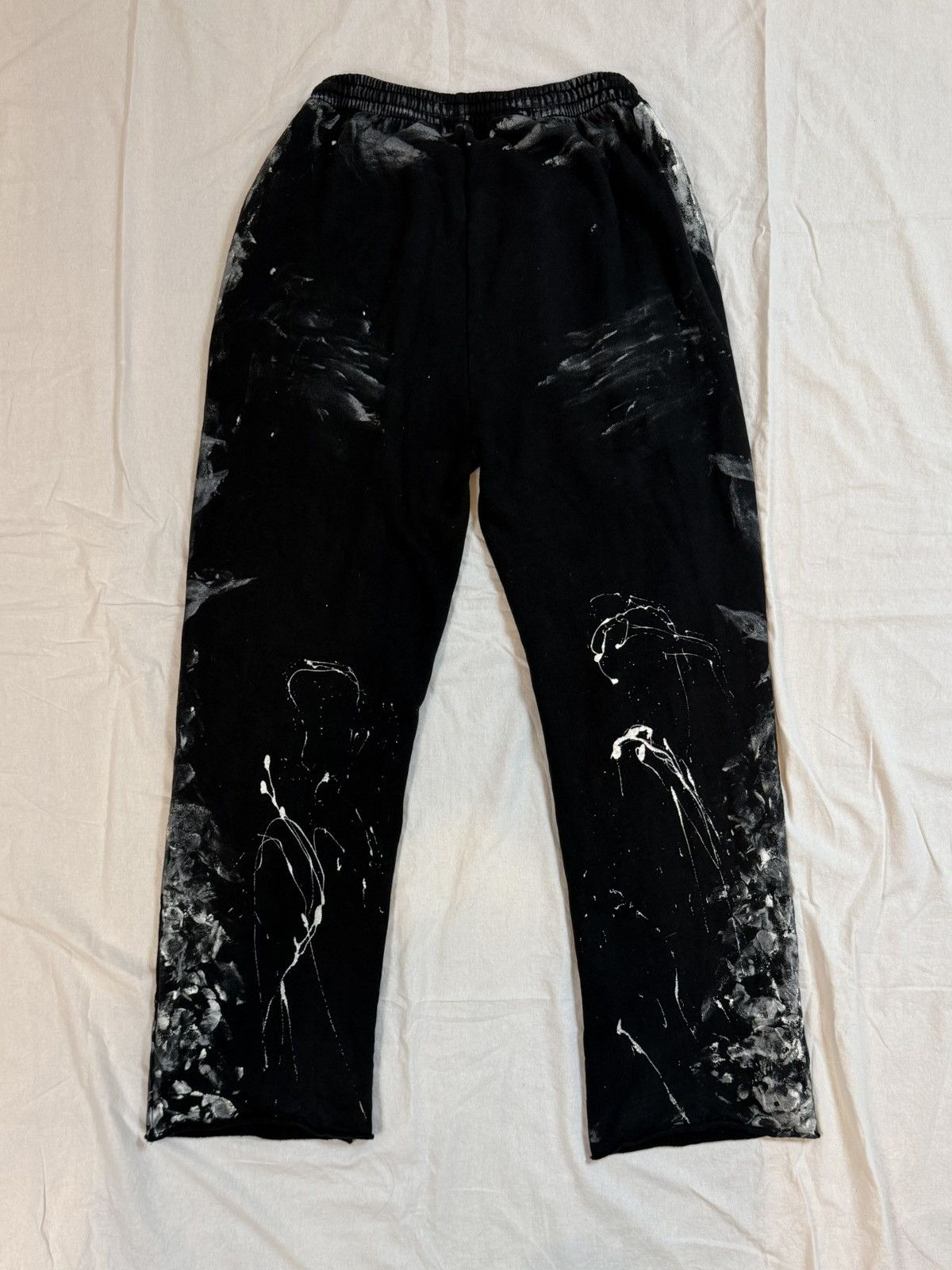 Balenciaga AW21 Paint Splatter Sweatpants Size US 32 / EU 48 - 2 Thumbnail