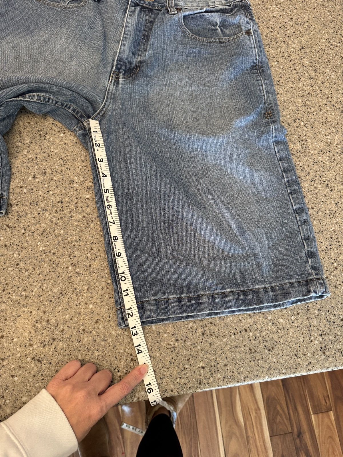 Phat Farm Phat Farm Baggy Y2K Streetwear Embroidered Jorts Size US 32 / EU 48 - 4 Thumbnail