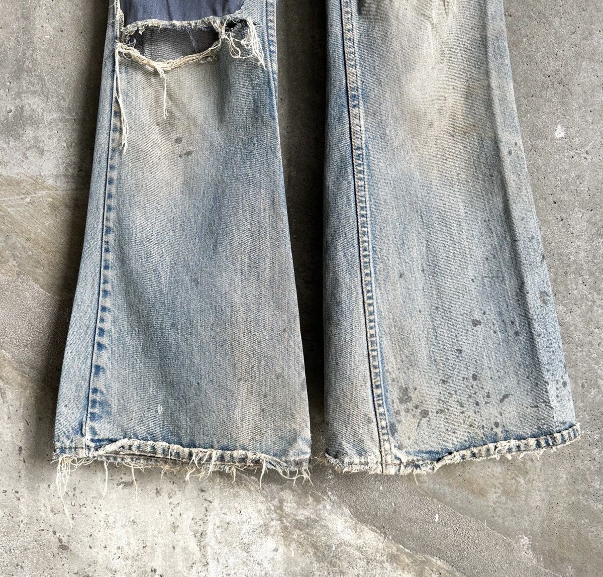 Levi's 60’s THRASHED Orange Tab 684 Flared Patchwork Denim Size US 32 / EU 48 - 5 Thumbnail