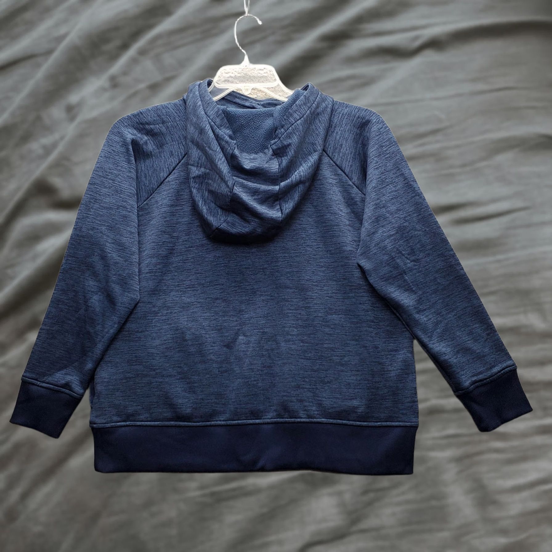 Under Armour Under Armour Hoodie Womens Size L Blue Raglan Sleeve Embroidered Logo Lined Fleece Size L / US 10 / IT 46 - 1 Thumbnail