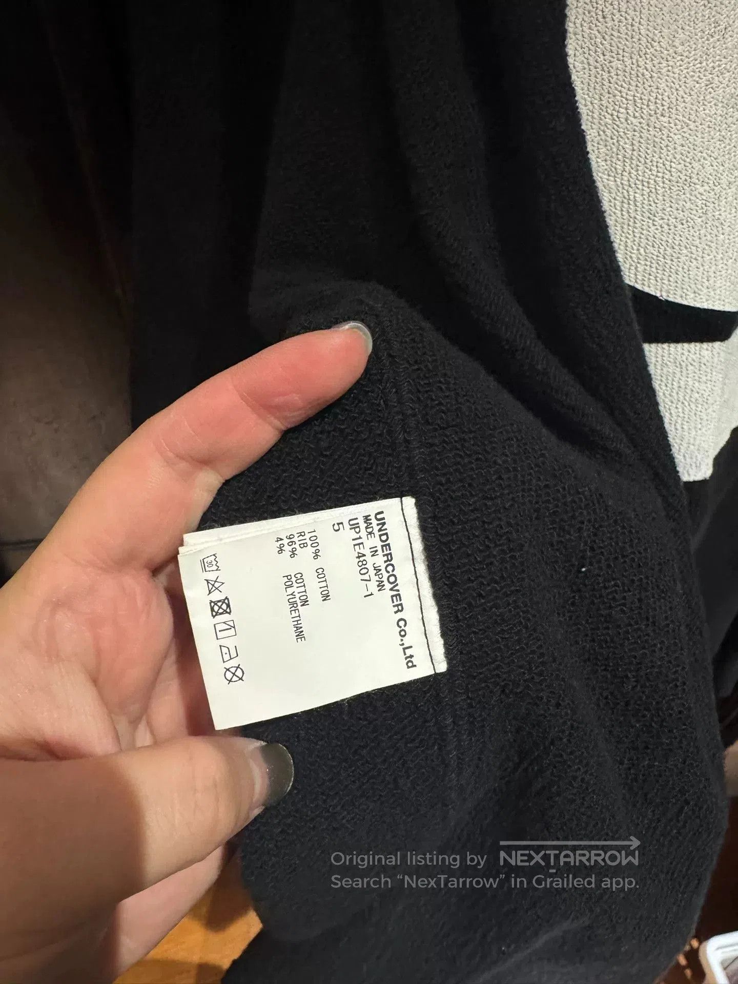 Undercover reversible black hoodie with graphic design. Size US L / EU 52-54 / 3 - 5 Thumbnail