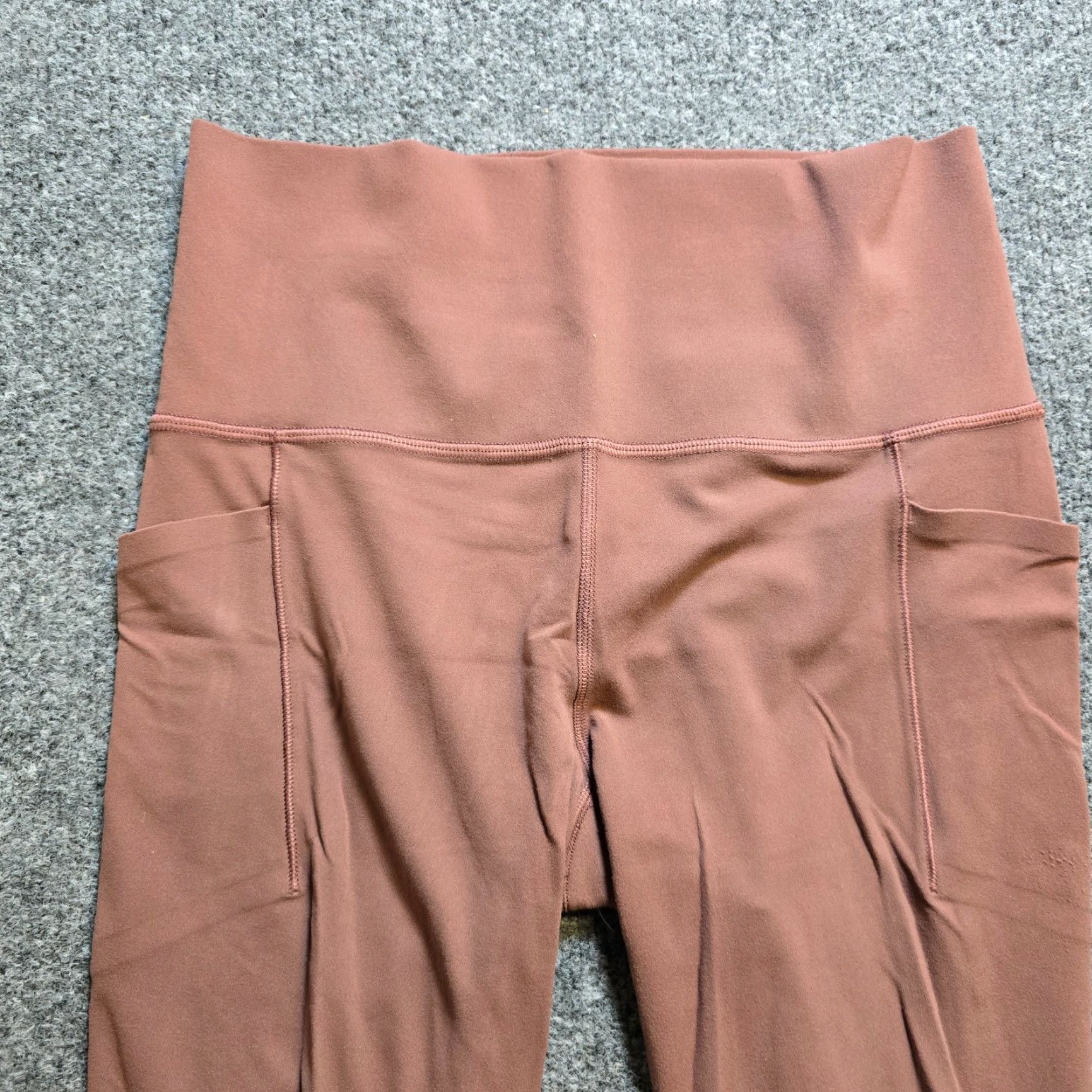 Athleta Athleta Pants Women Small Brown Leggings Skinny Salutation Stash Pocket Casual Size 28" / US 6 / IT 42 - 2 Thumbnail