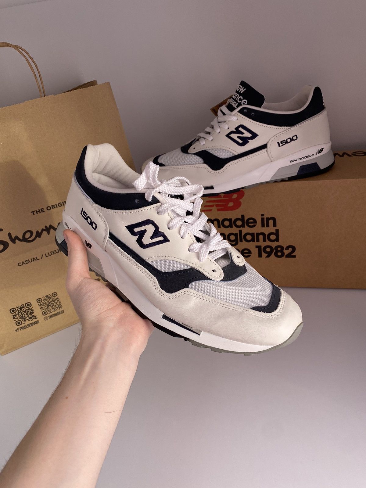 New Balance New Balance 1500 Made in England White Navy M1500WWN Size US 8.5 / EU 41-42 - 5 Thumbnail