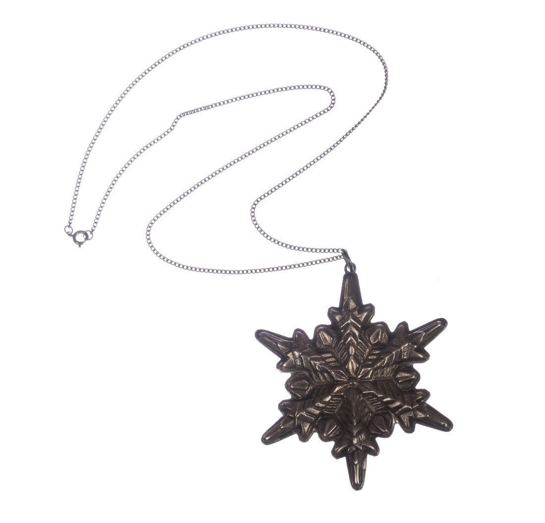 Designer Sterling Silver Snowflake Pendant Necklace Size ONE SIZE - 2 Thumbnail