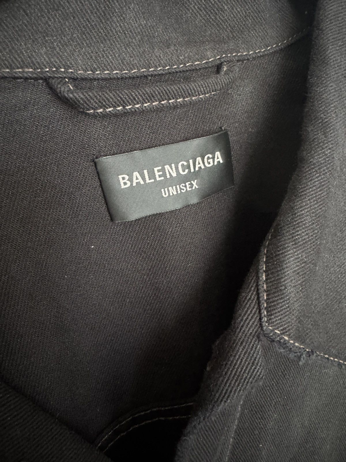 Balenciaga Balenciaga BB Icon Denim Jacket SZ 3 NWT Size US XL / EU 56 / 4 - 4 Thumbnail