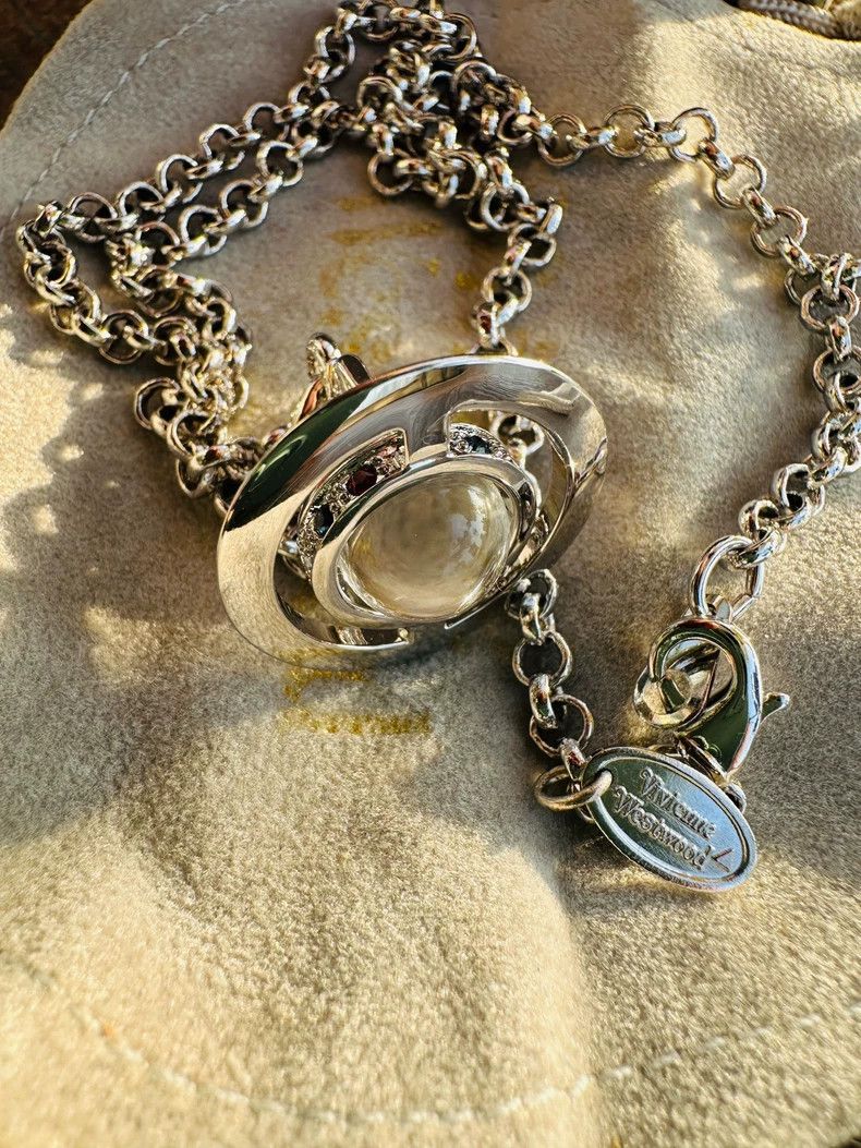 Vivienne Westwood Tiny Orb Necklace
