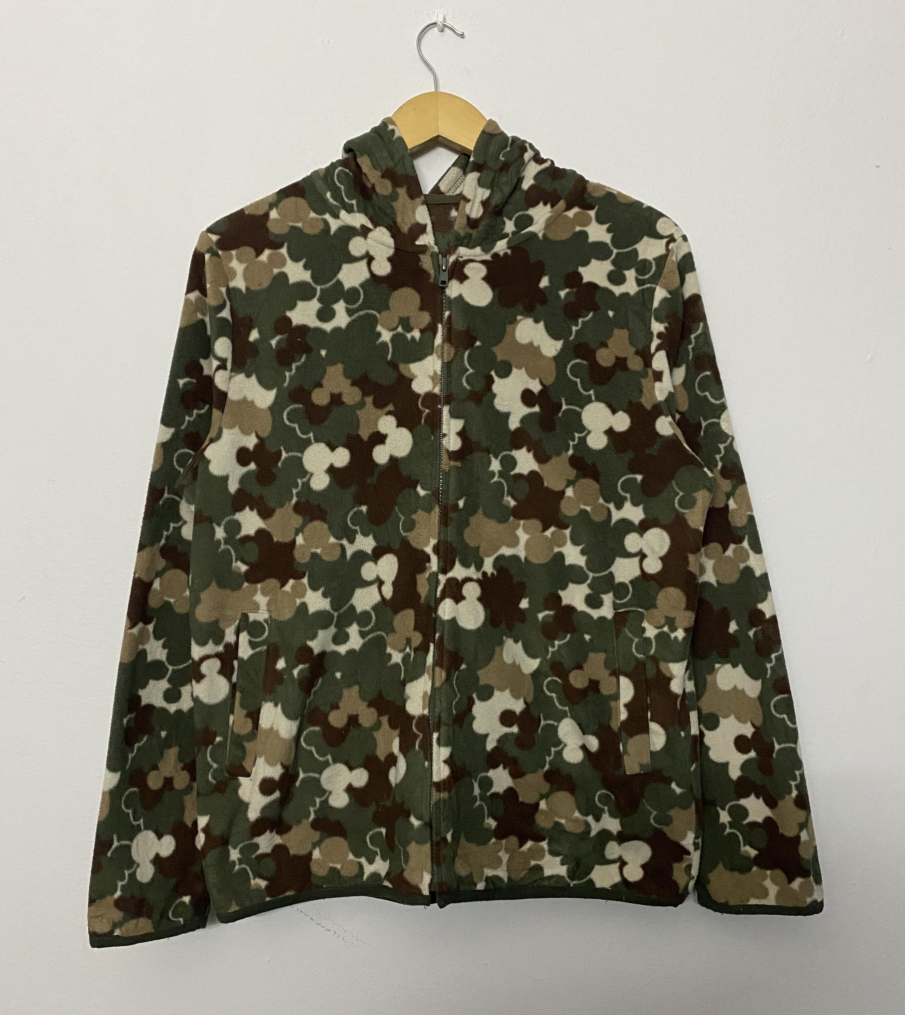 Disney Disney x Belle Maison Mickey Mouse Camo Fleece Hoodie Jacket Size M / US 6-8 / IT 42-44 - 1 Thumbnail