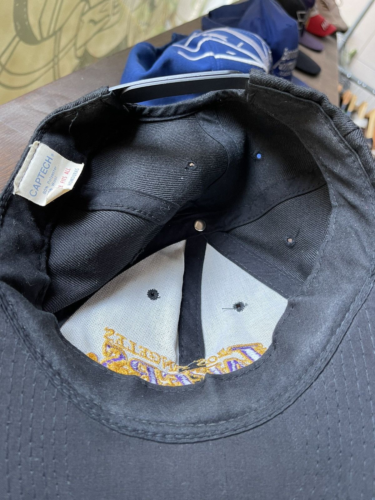 NBA × Vintage 90s LA Lakers Black Hat big logo Size ONE SIZE - 3 Thumbnail