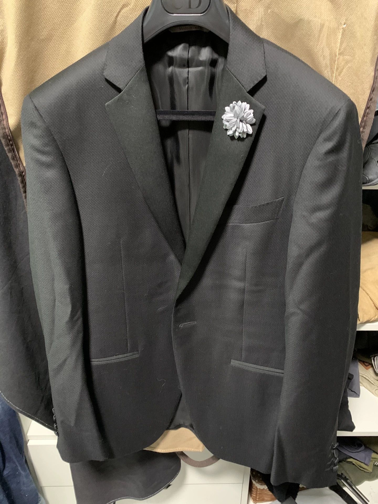 Canali black wool blazer with detachable brooch Size US M / EU 48-50 / 2 - 1 Thumbnail