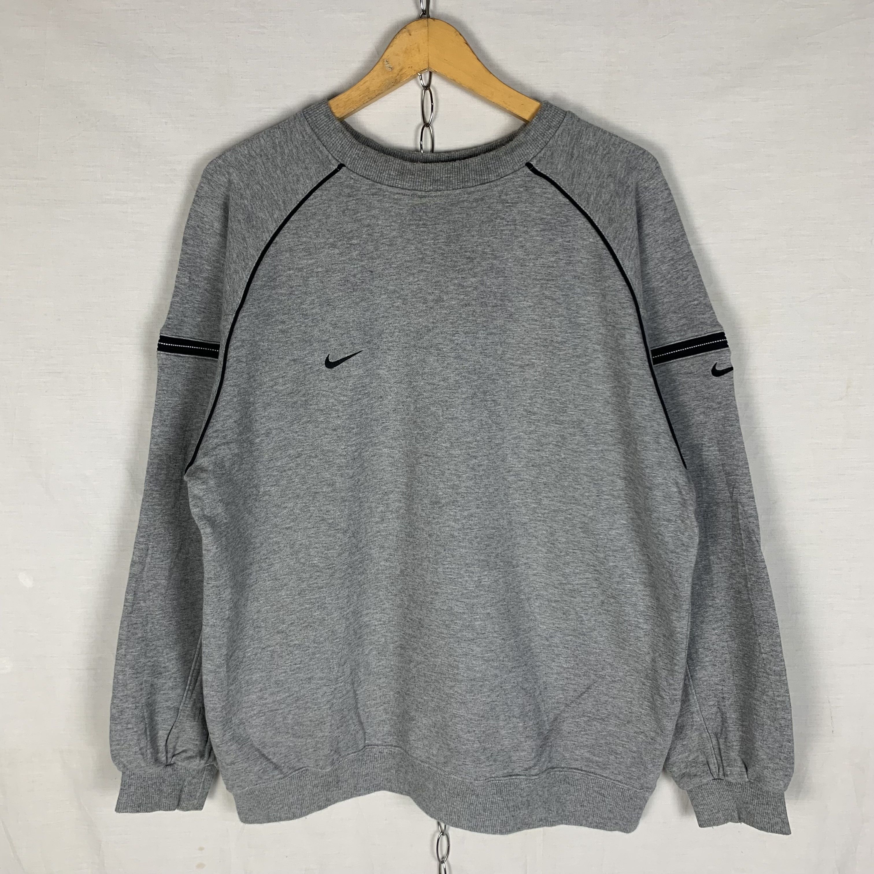 Nike Nike y2k Sweatshirt Crewneck Size US XL / EU 56 / 4 - 2 Thumbnail