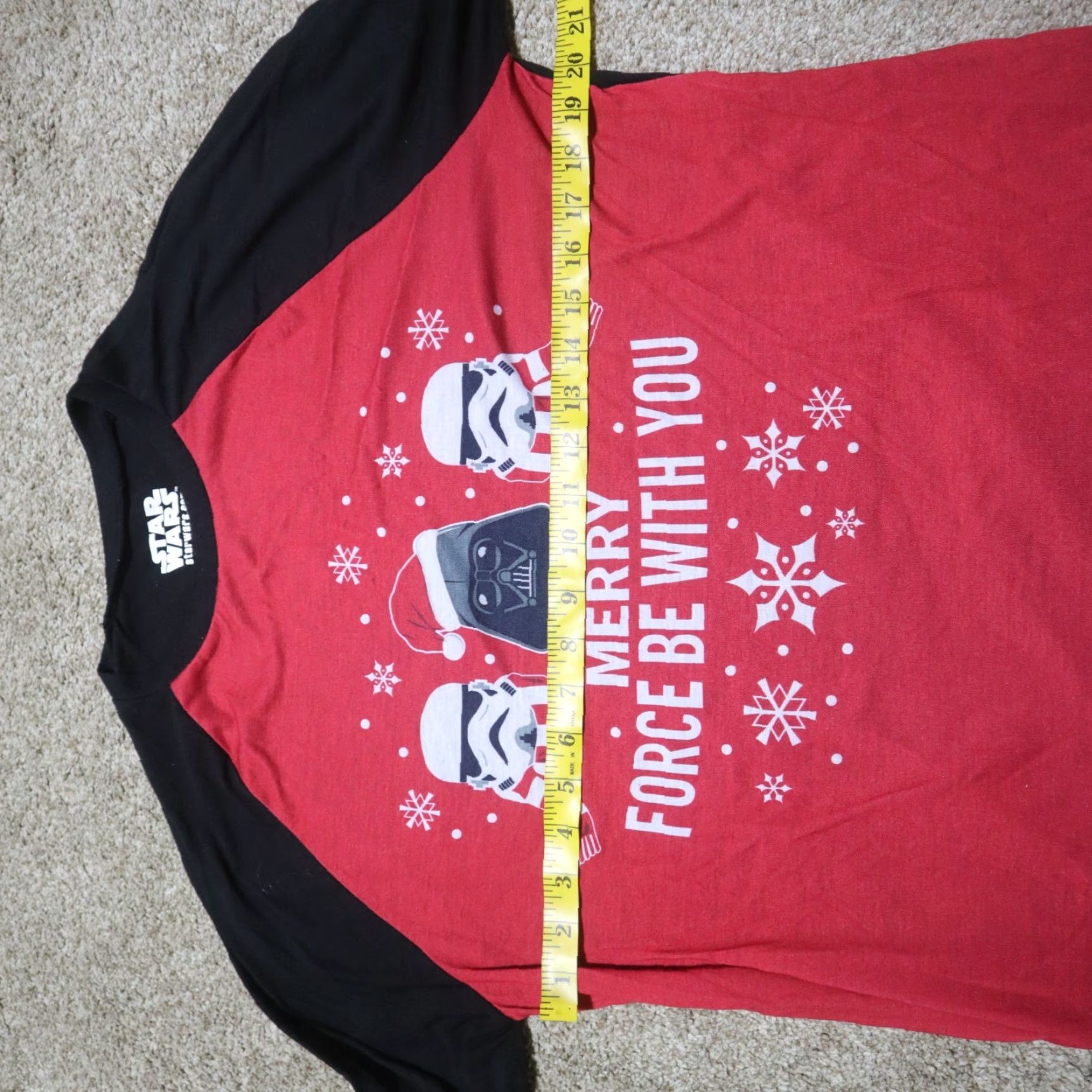 Star Wars VINTAGE Star Wars Santa Christmas PJ's Merry Force Be With You Holiday Top Shirt Medium Size US M / EU 48-50 / 2 - 4 Thumbnail