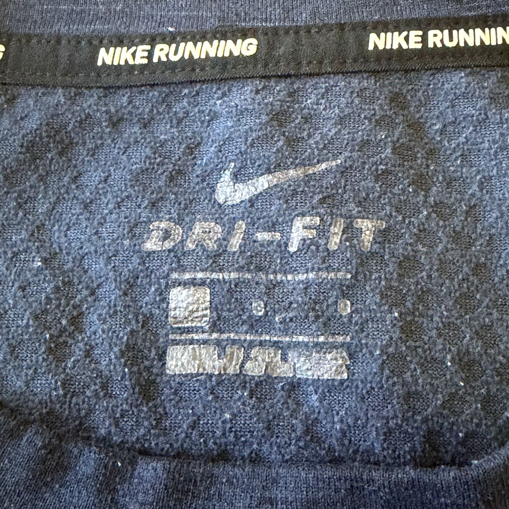 Nike Nike Therma Element Shirt Mens Large Navy Dri-Fit Long Sleeve Running Athletic Size US L / EU 52-54 / 3 - 3 Thumbnail