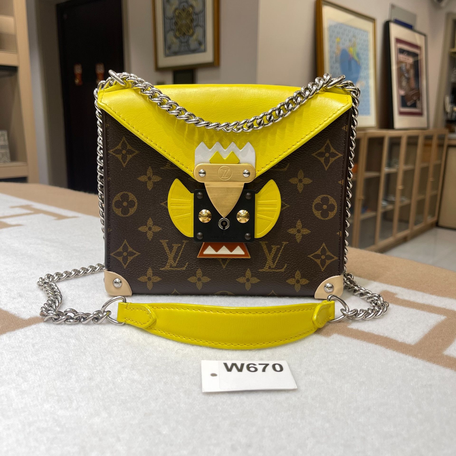 Louis Vuitton Pre-loved Bag Very good condition Size ONE SIZE - 1 Thumbnail