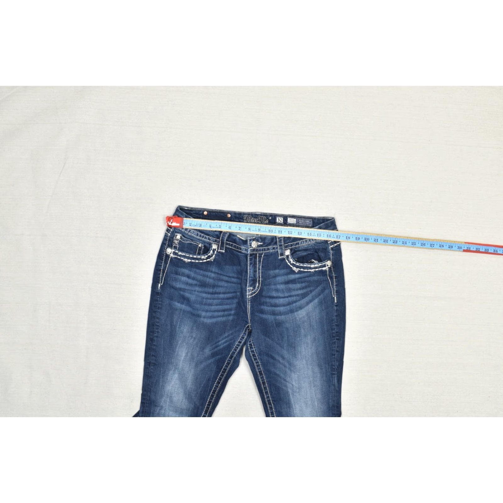 Miss Me Miss Me Women's Jeans Size 32 Dark Wash Rhinestone Mid Rise Easy Straight Leg 5-Pocket Denim Blue Shirt/Bottoms Size 24" / US 00 / IT 34 - 3 Thumbnail