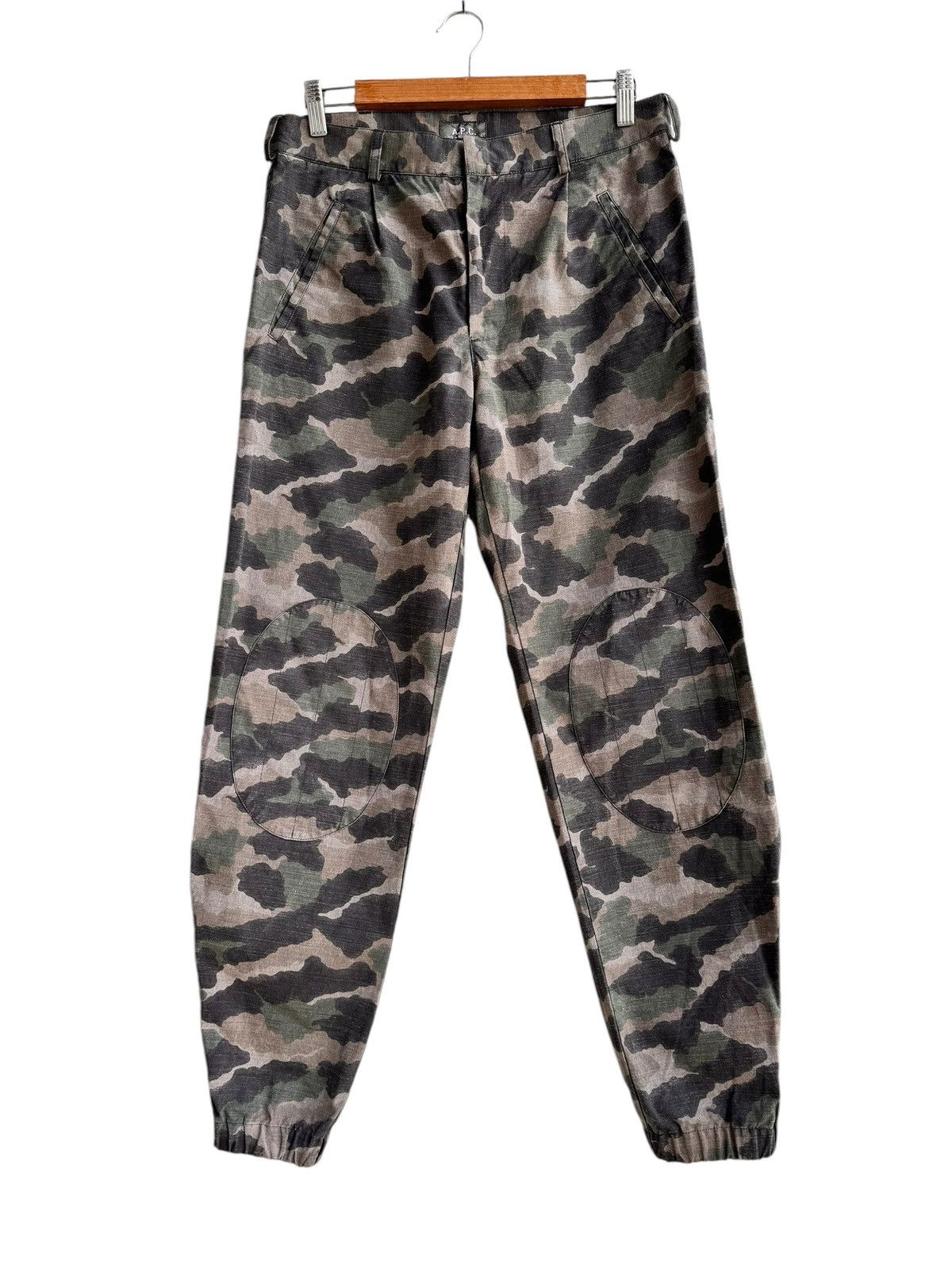 A.P.C. × Japanese Brand Vintage Woodland Camo APC zipper Leg Pants Size US 30 / EU 46 - 1 Thumbnail