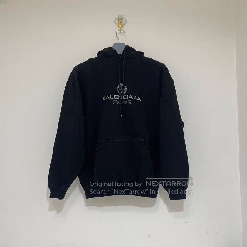 Balenciaga Balenciaga Glitter Crown Hoodie - Black Size US XS / EU 42 / 0 - 1 Thumbnail